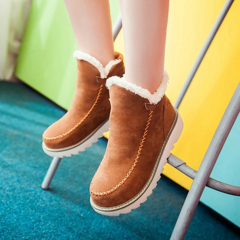 Damen Mokassin Stiefel mit kuscheligem Innenfutter und modischen Akzenten Heidi Mode