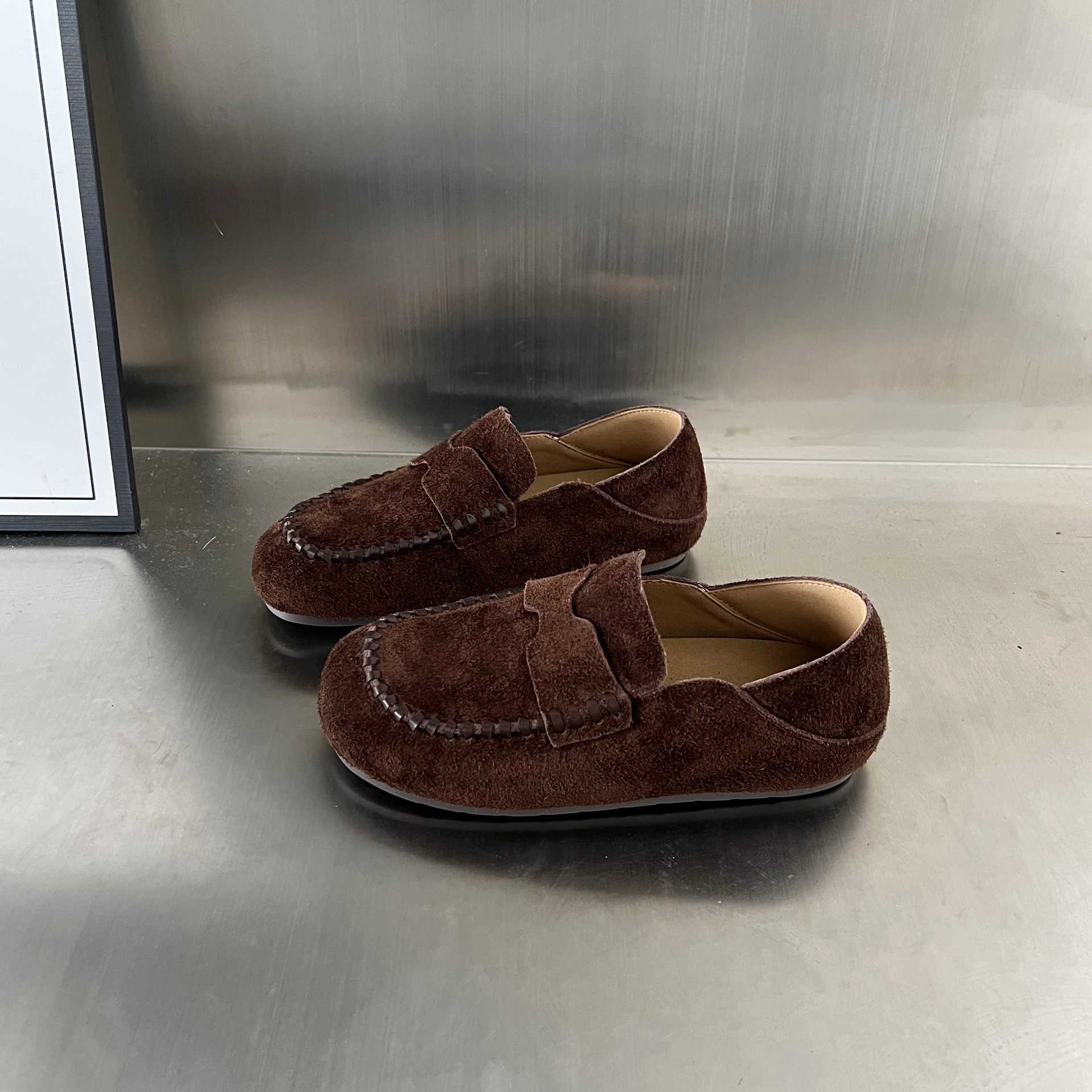 Damen Mokassins aus hochwertigem Wildleder mit modischer Schleifenverzierung Heidi Mode - Image 3