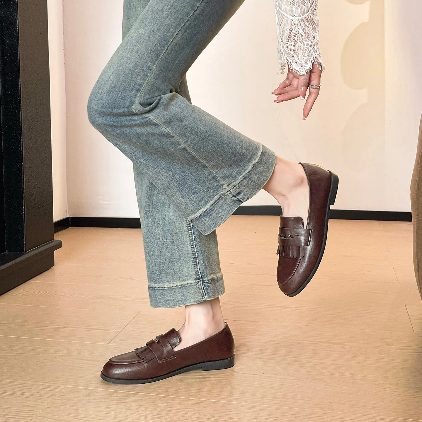 Damen Mokassins mit dekorativen Fransen und elegantem Design Heidi Mode - Image 4