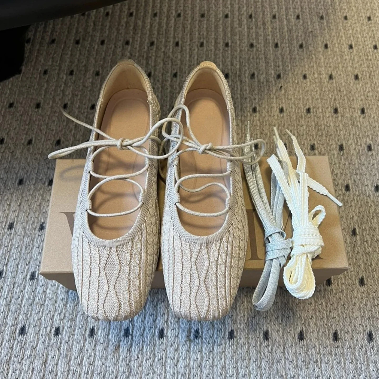 Damen Mokassins mit elastischem Riemendesign und komfortablem Fußbett Heidi Mode - Image 6