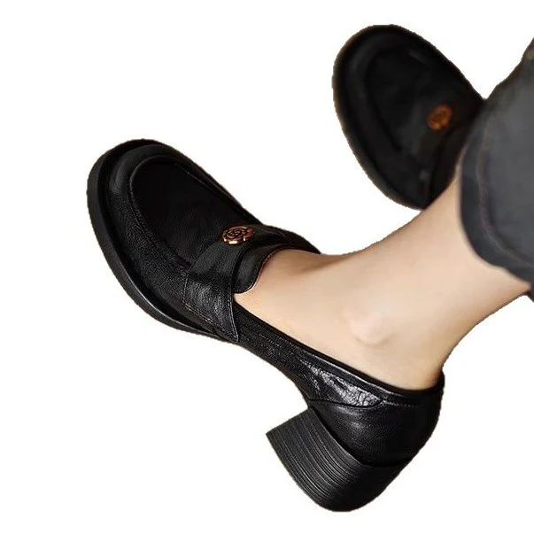 Damen Mokassins mit elegantem Riemen und hochwertigem Lederobermaterial Heidi Mode - Image 5