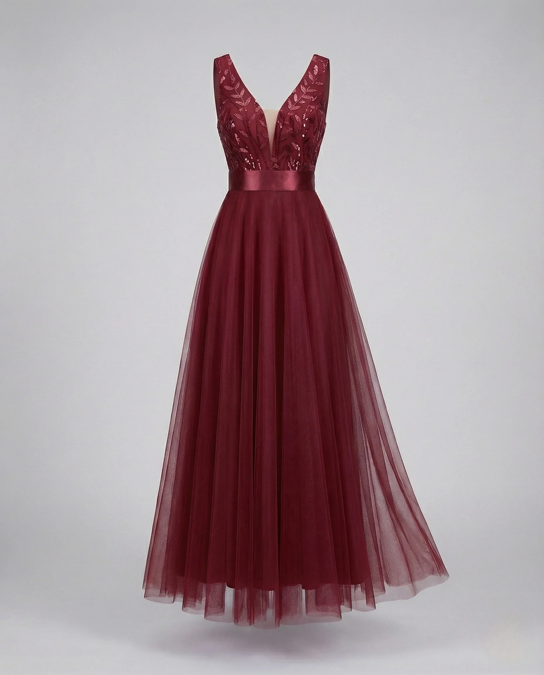 Abendkleid lang aus Tüll mit Stickerei - Image 8