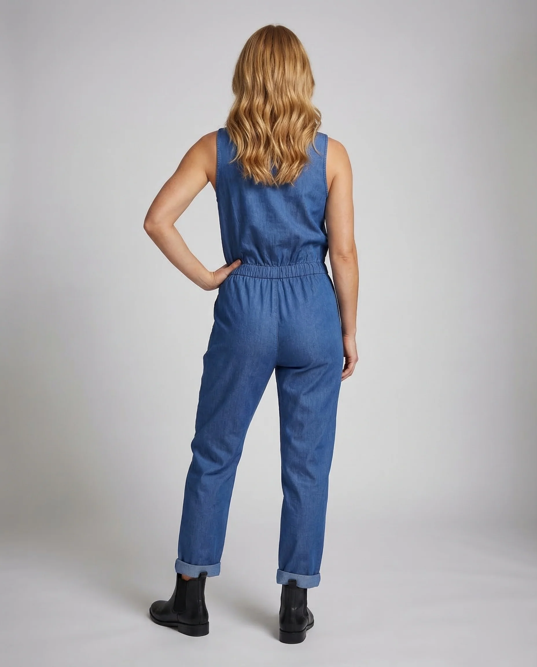 Damen Chambray Jumpsuit mit Tunnelzug - Image 3