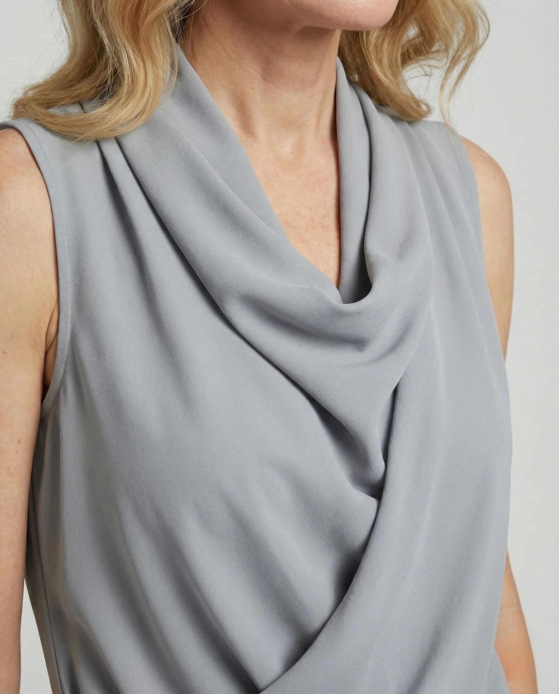 Damen Ärmelloses Georgette Top mit Schalkragen - Image 3