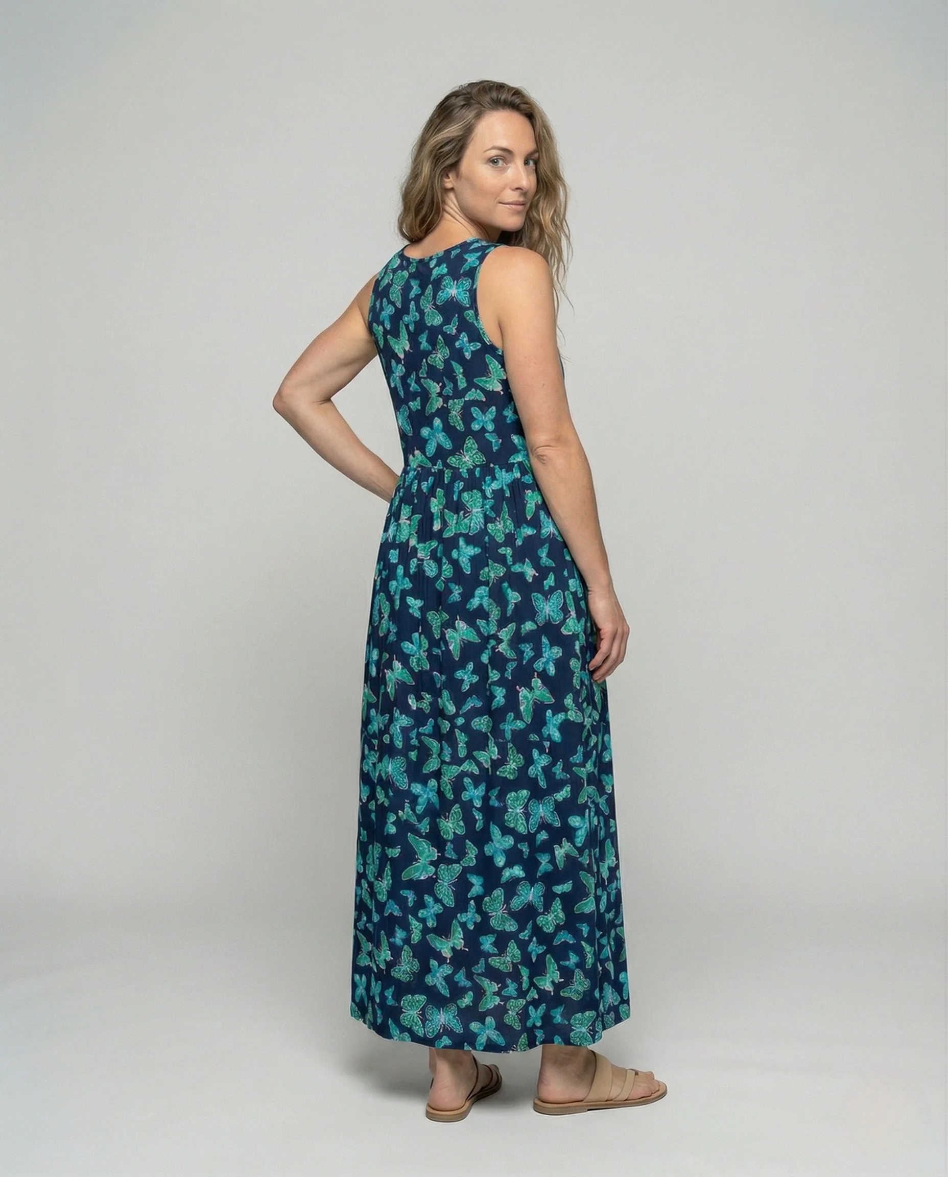 Damen Ärmelloses Maxikleid mit Schmetterlingsprint - Image 4