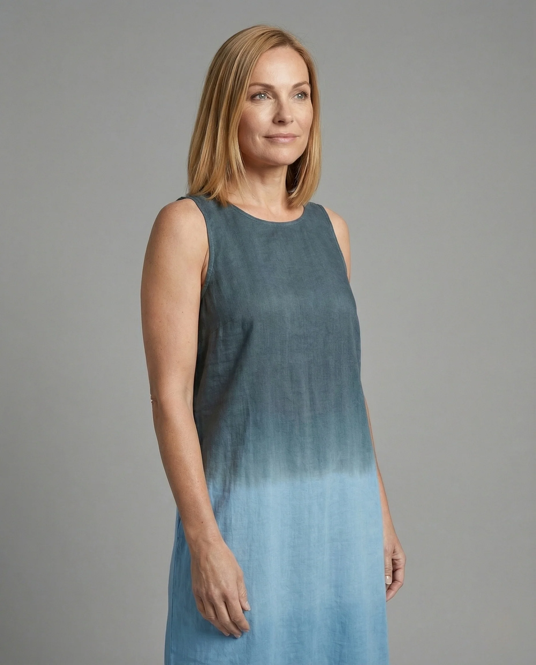 Damen Midikleid Satinoptik mit Schlitz - Image 2