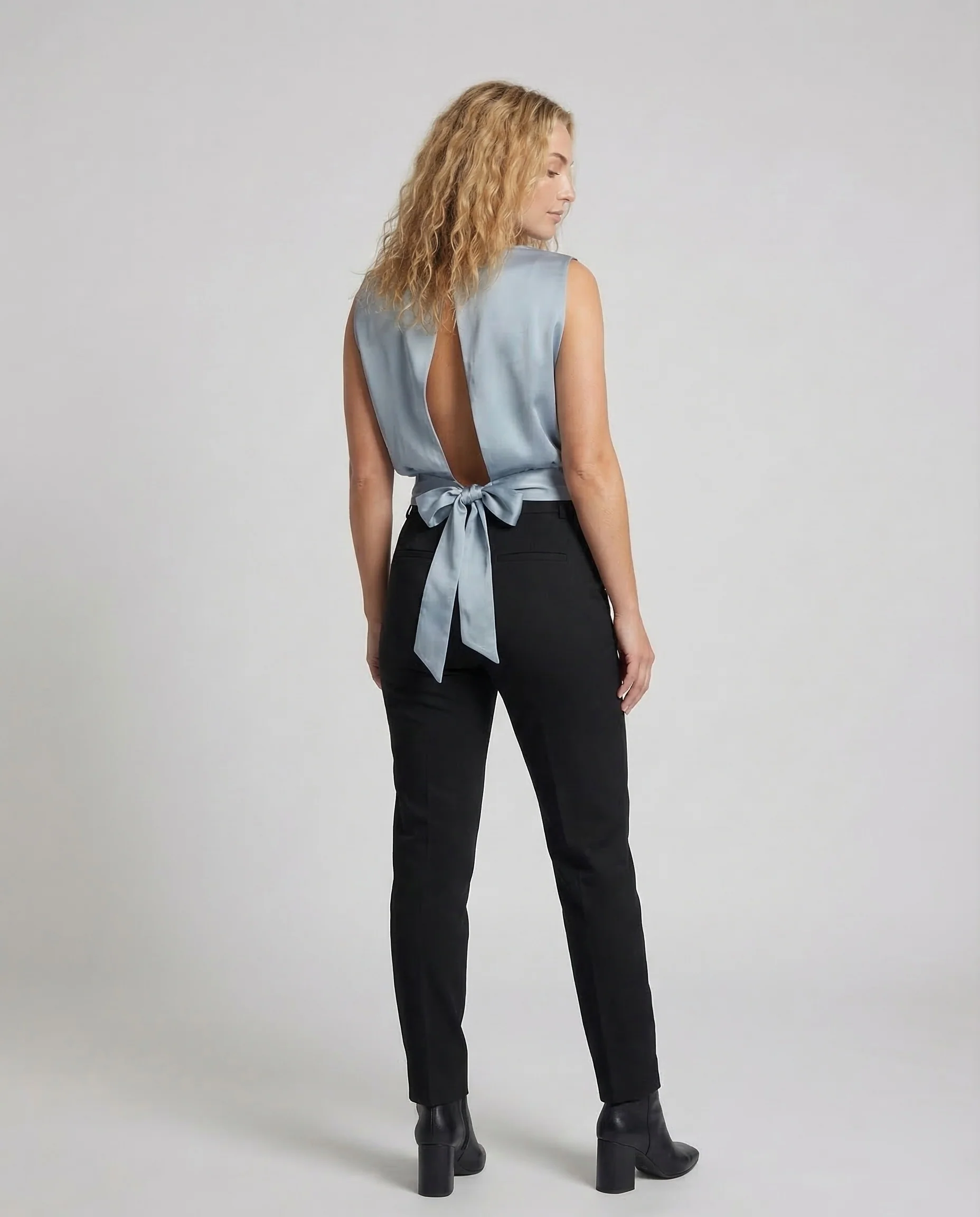 Damen Satin Top U Boot - Image 4