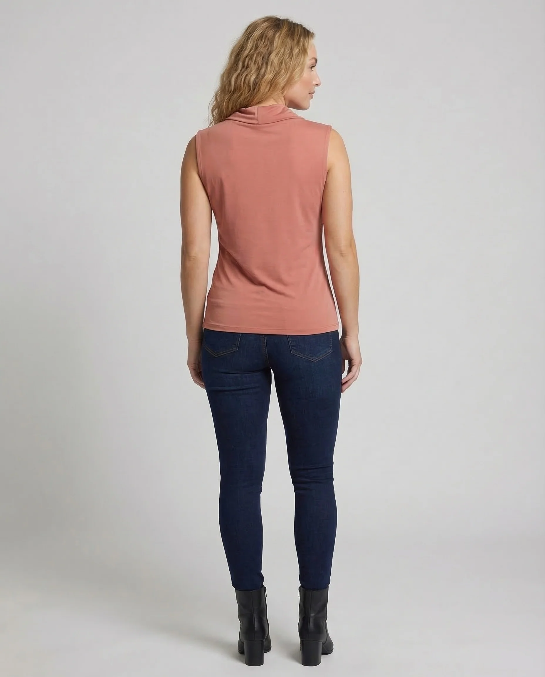 Damen Satin Top Drapiert - Image 4