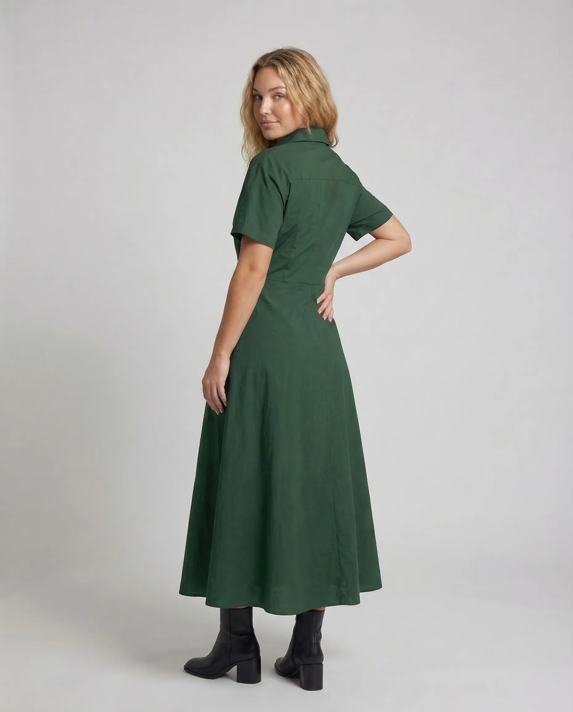 Damen Ärmelloses Tupfen-Midikleid mit Reverskragen und A-Linie - Image 4