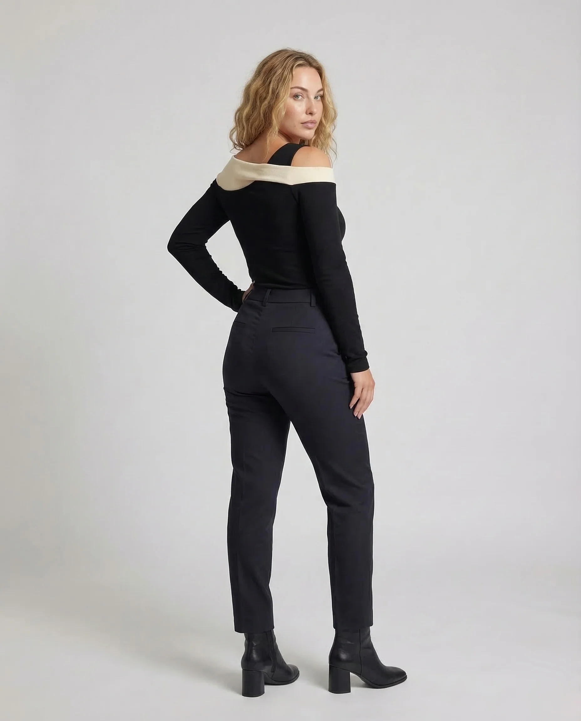 Damen Crop Shirt Asymmetrisch - Image 4