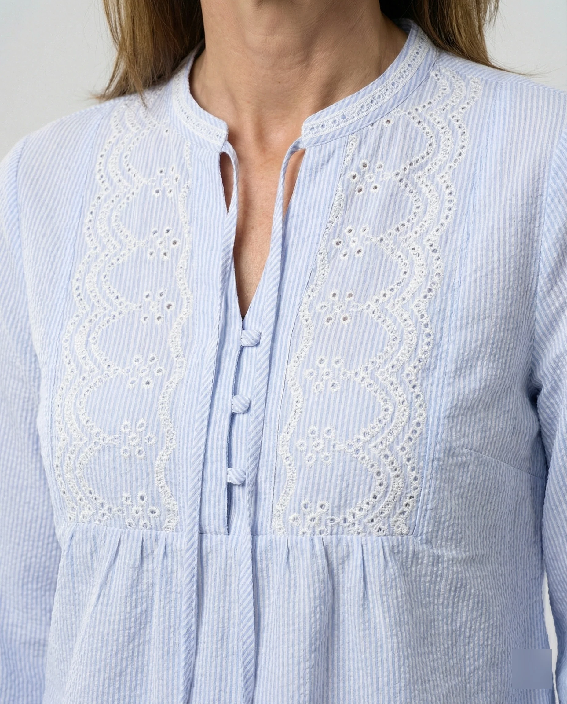 Bestickte Bluse Damen mit Ballonärmeln - Image 4