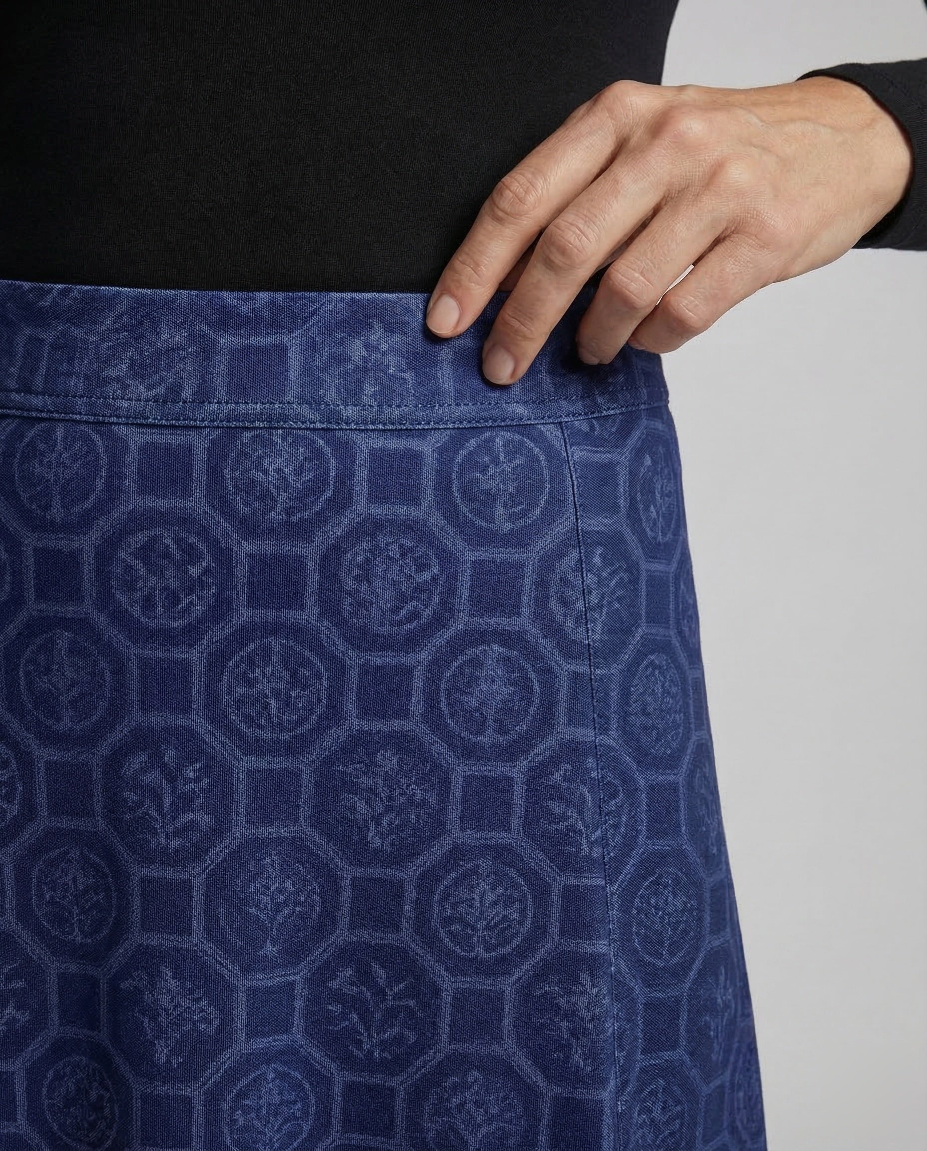 Damen Maxirock Print Bordüre - Image 3