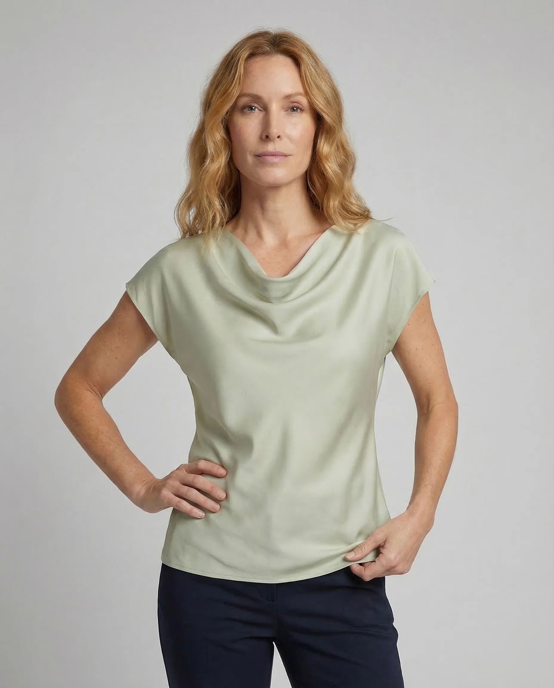 Damen Satinbluse Wasserfallkragen - Image 2