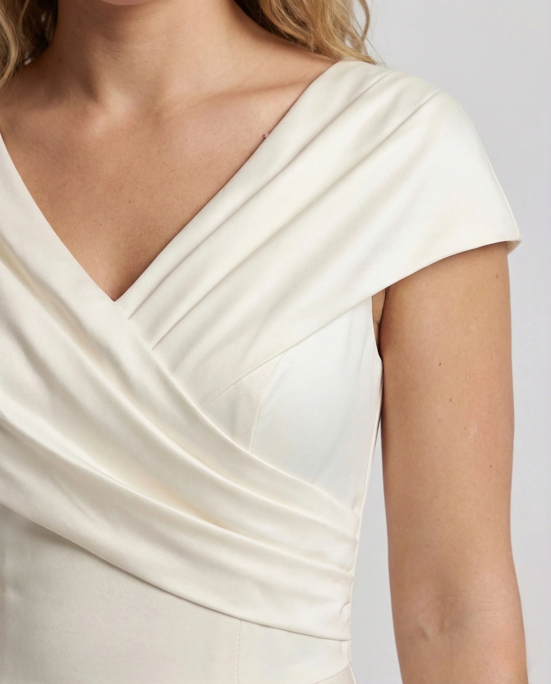 Damen Abendkleid mit Cape Ärmeln - Image 3