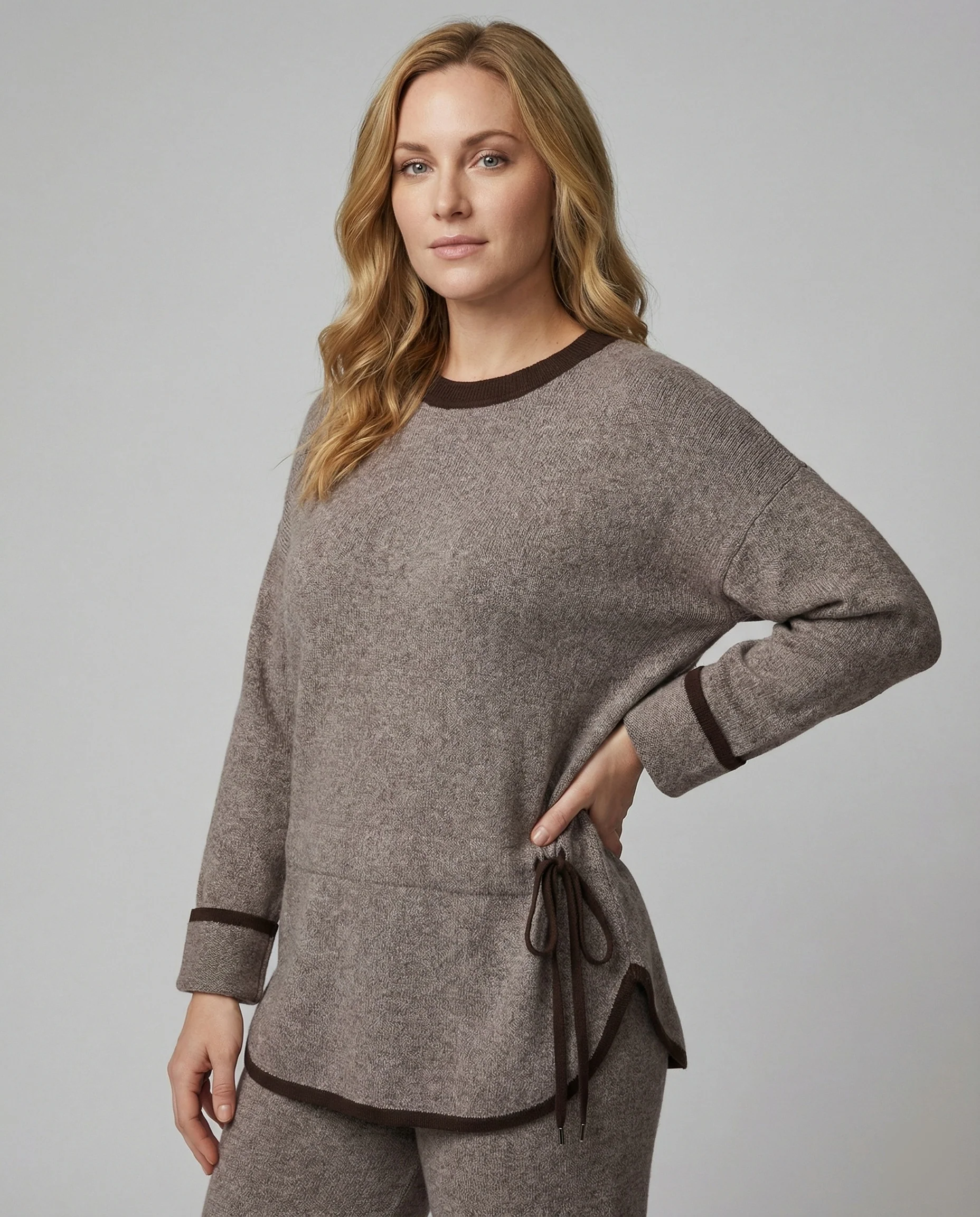 Elegantes Feinstrick-Zweiteiler mit Rundhalsausschnitt, Kordelzug und weitem Hosenbein Heidi Mode - Image 2