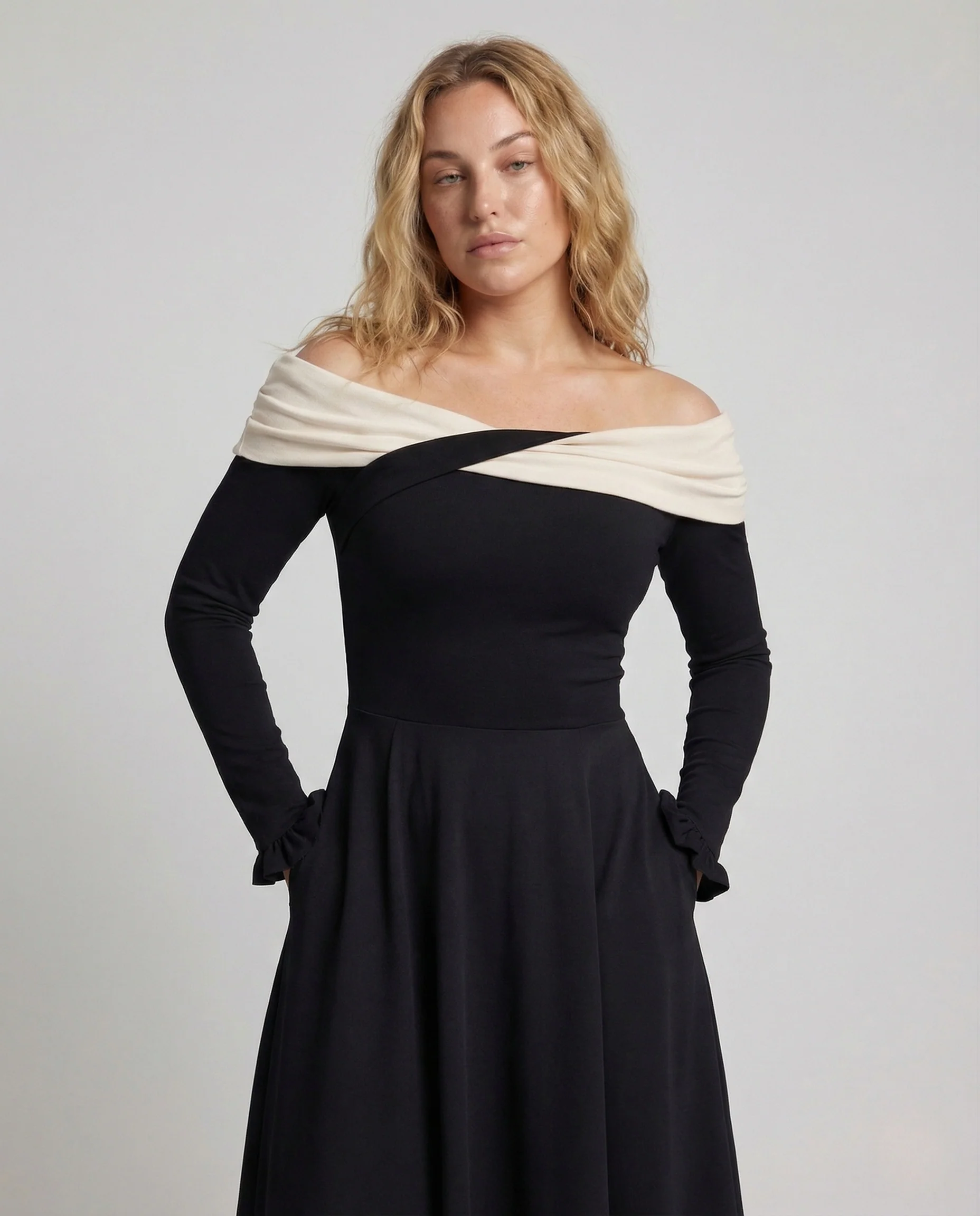 Damen Langarm Abendkleid mit Wickelausschnitt - Image 2