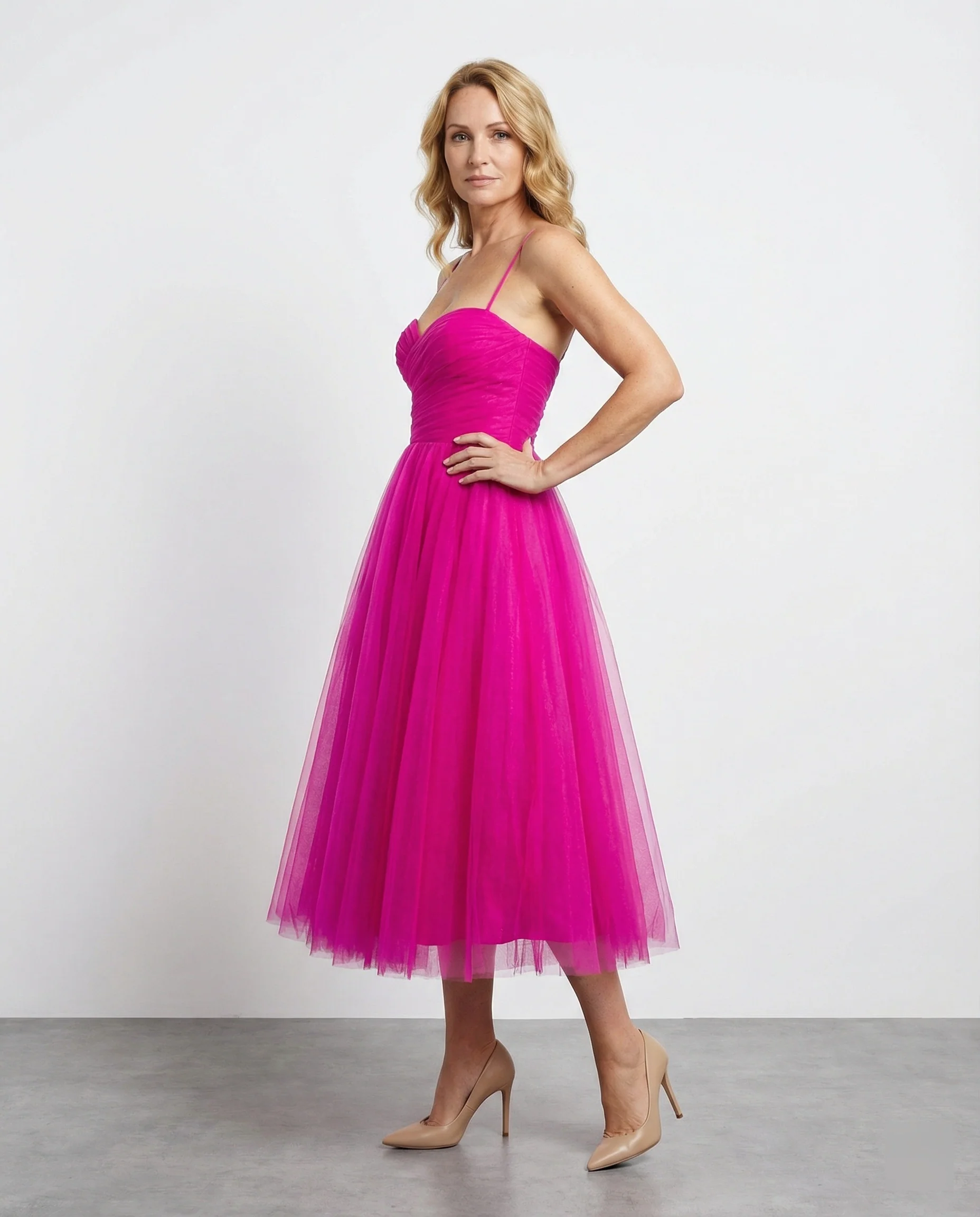 Damen Tüll Maxikleid mit Herz Ausschnitt - Image 4