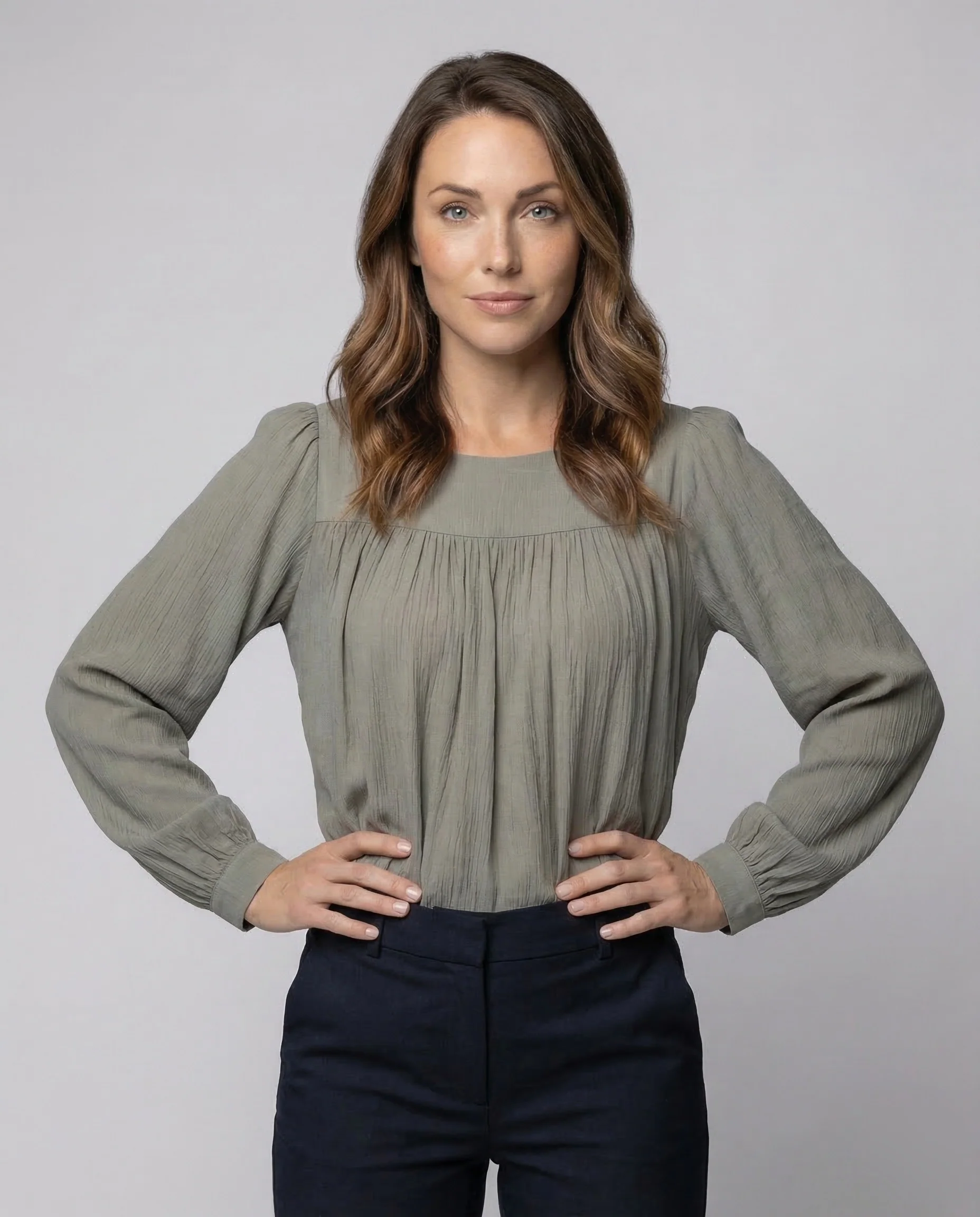 Damen Faltenbluse Quadratisch - Image 2