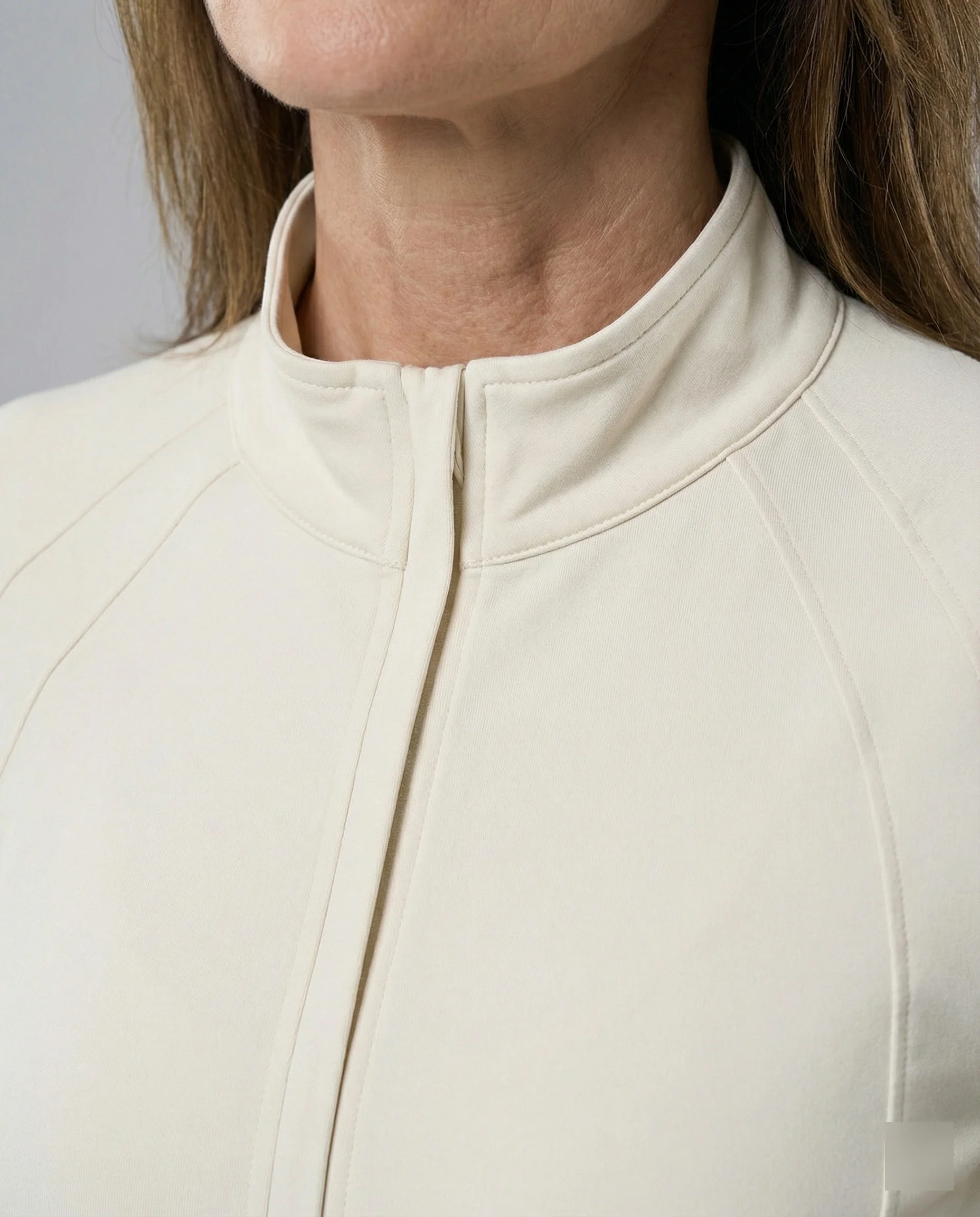 Trainingsjacke Figurbetont Mit Stehkragen Damen - Image 5