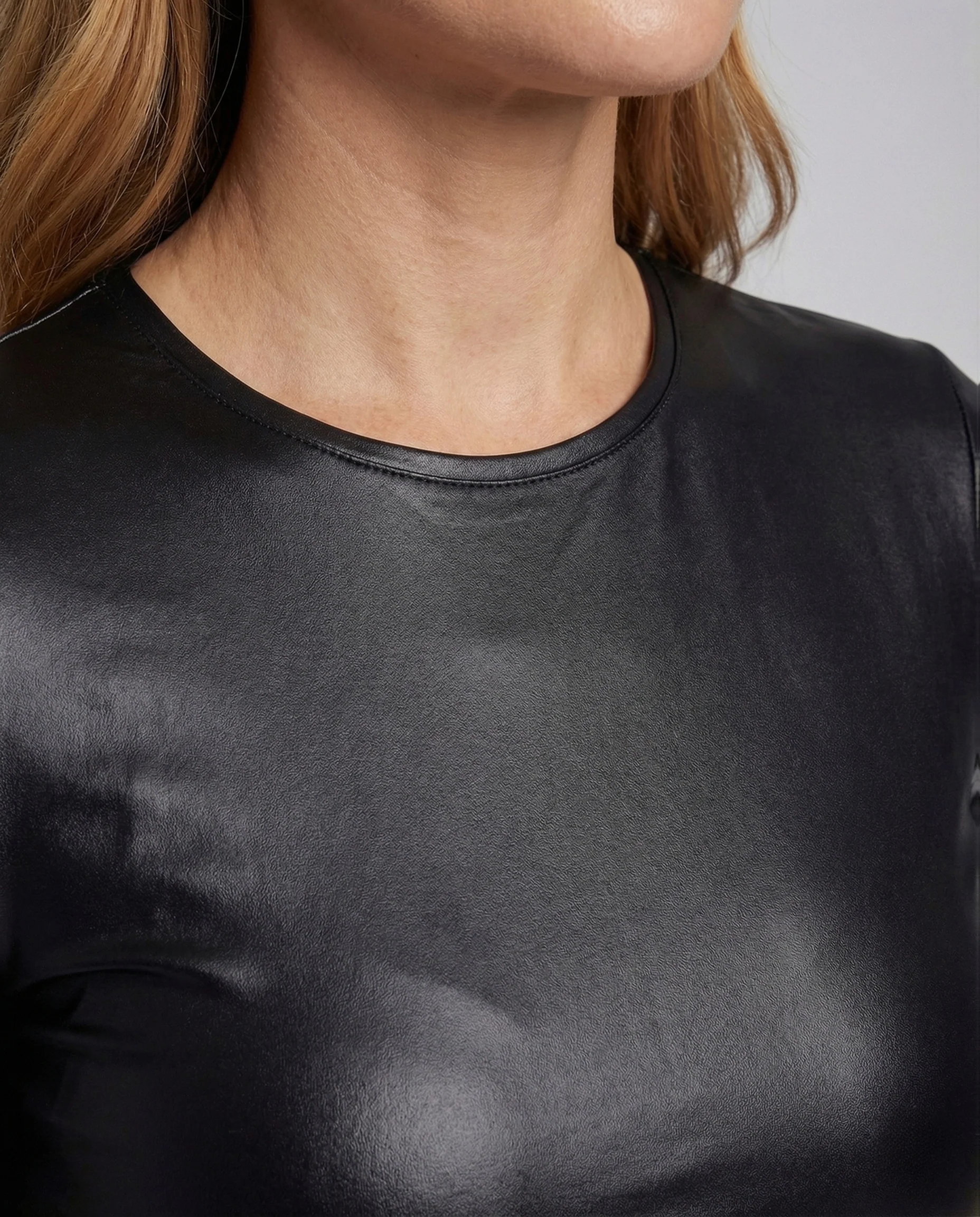 Damen Kunstleder Minikleid Figurbetont Kurzarm - Image 3