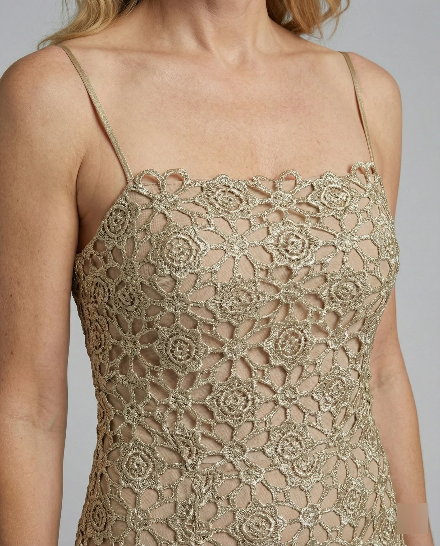 Damen Spitzen Maxikleid figurbetont - Image 3