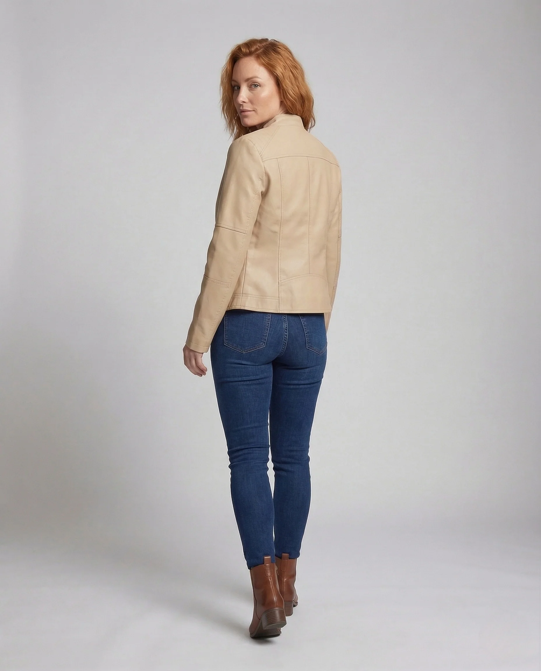 Damen Kunstlederjacke Figurbetont mit Stehkragen - Image 4