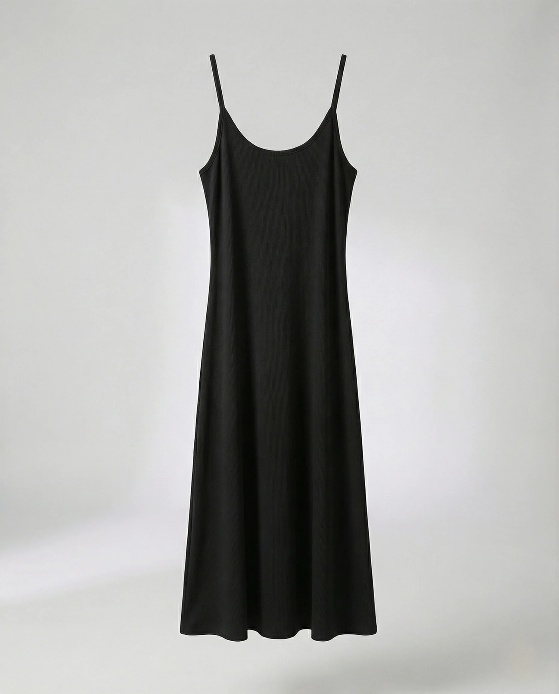 Figurnahes Maxikleid aus Feinstrick mit Spaghettiträgern Heidi Mode - Image 6