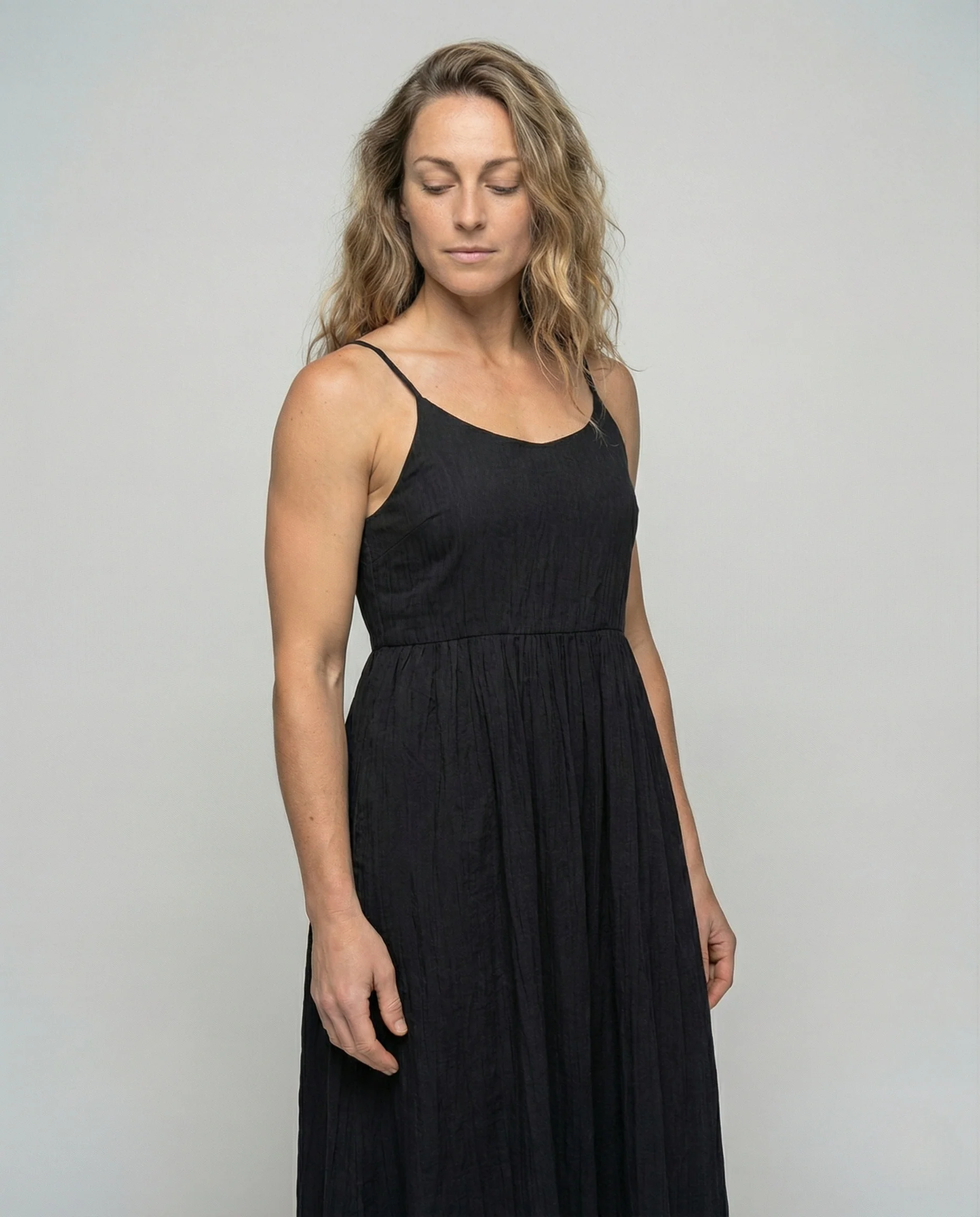 Damen Gecrinkeltes Viskose Trägerkleid