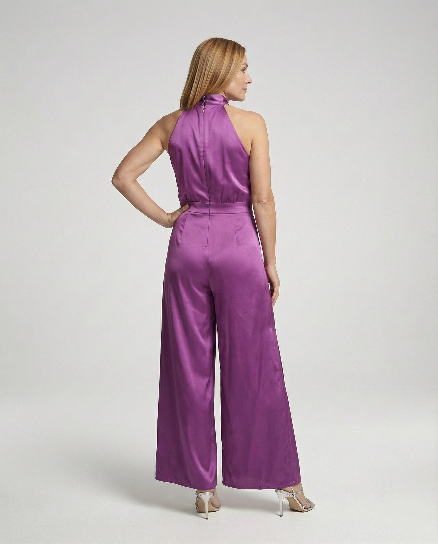 Damen Jumpsuit Satin Halterkragen - Image 6