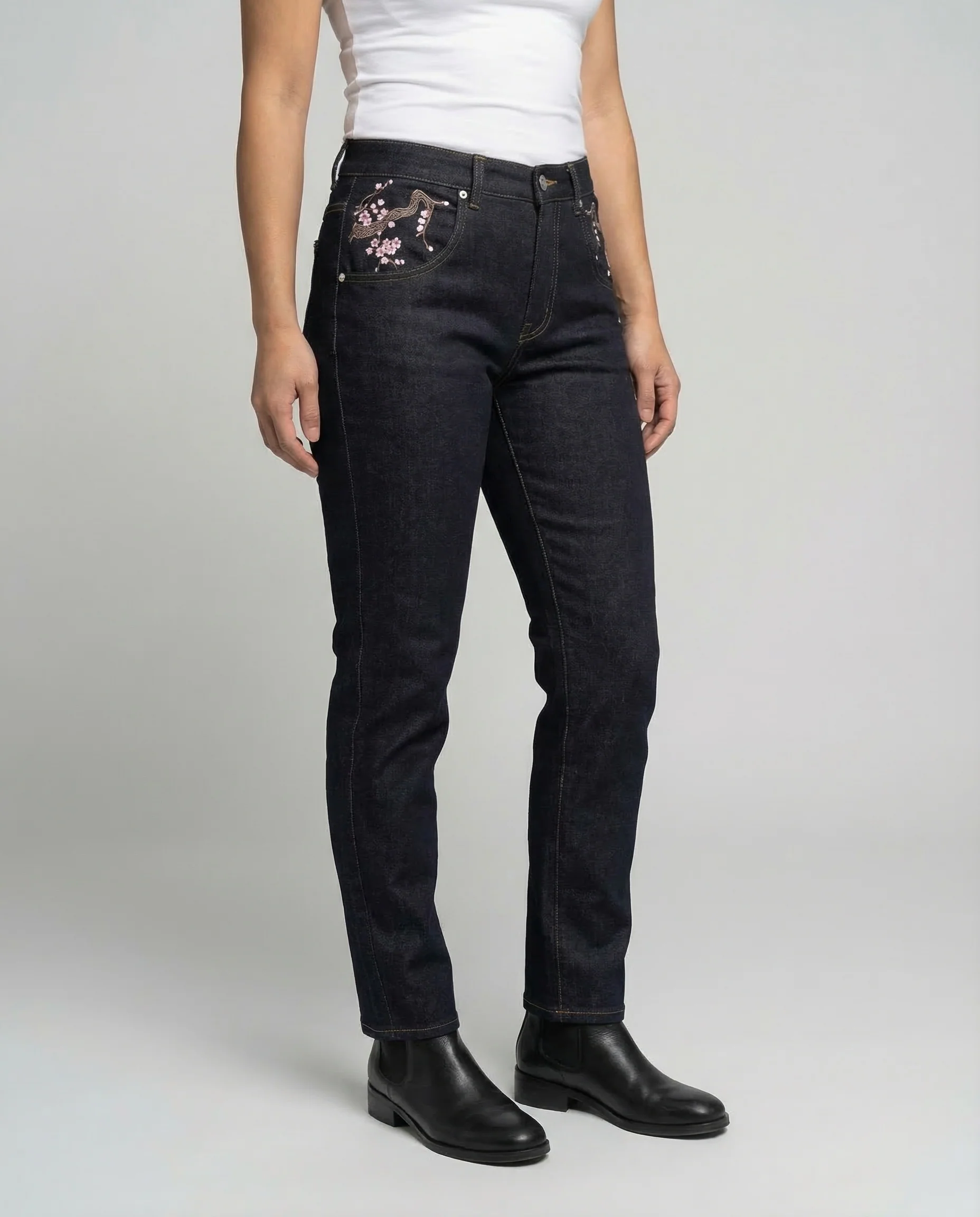 Damen Jeans High Waist Perlenstickerei - Image 4
