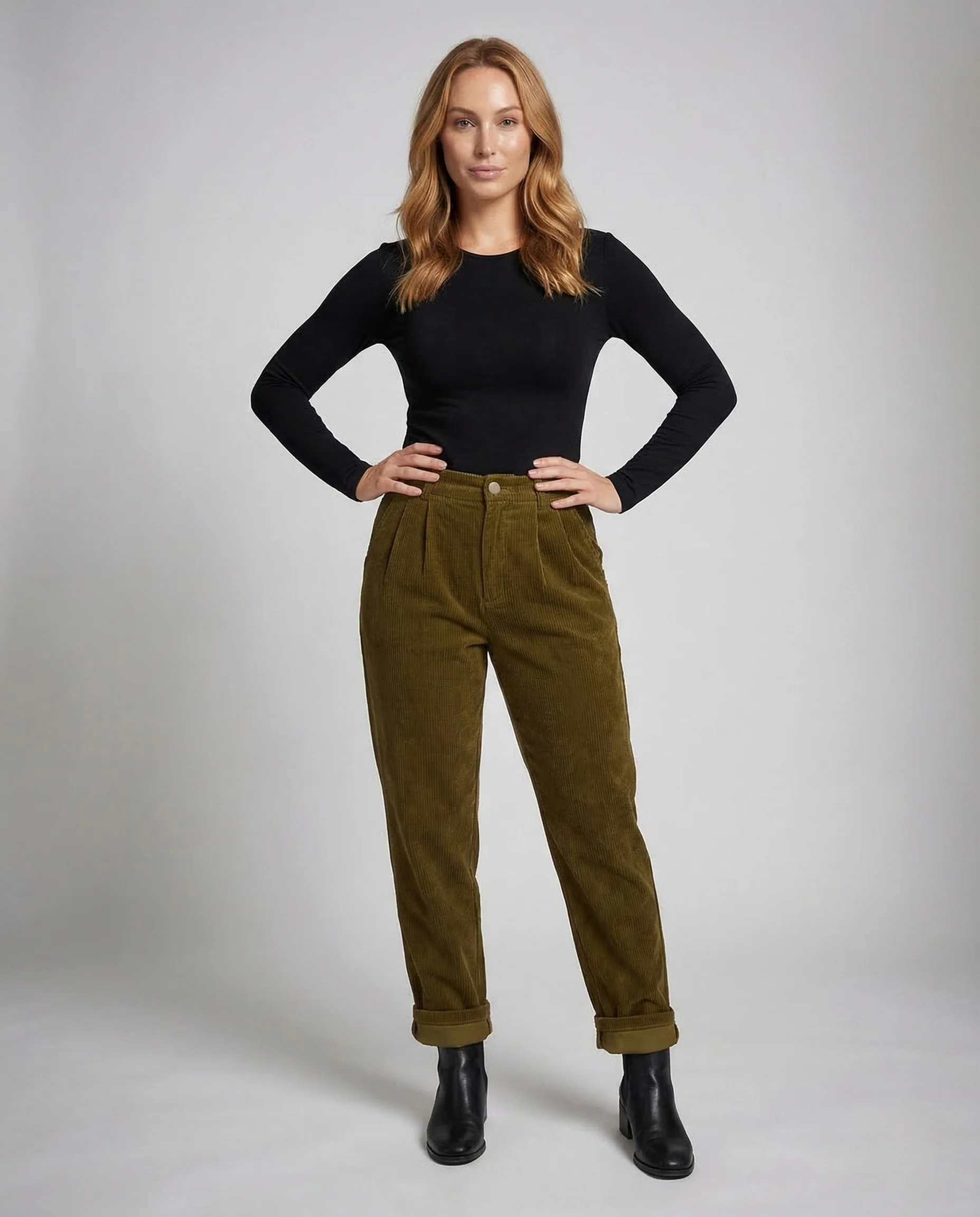 Damen Cordhose High Waist Bundfalten