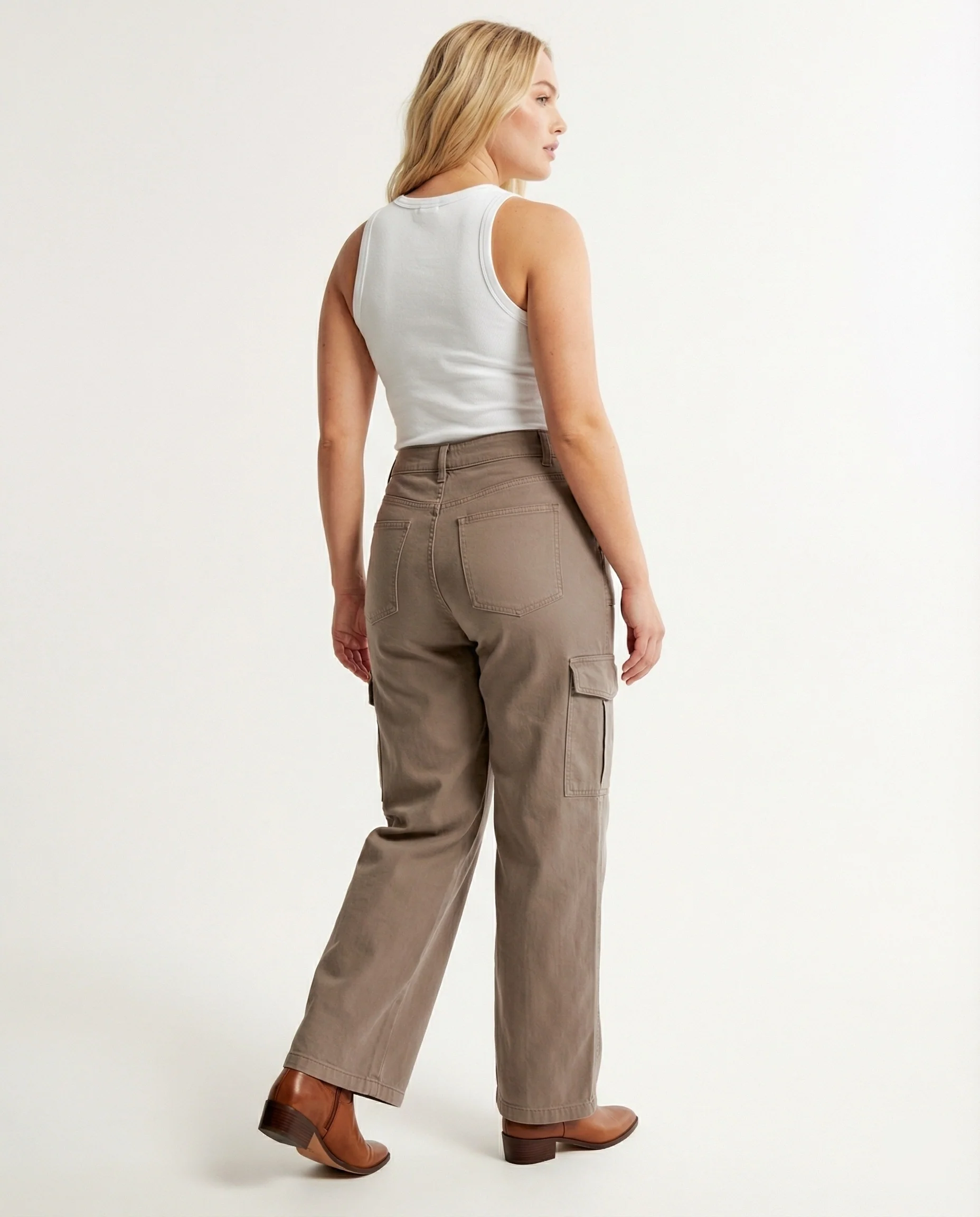 Damen hochtaillierte Utility-Hose mit weiten Beinpartien, aufgesetzten Klappentaschen und Knopf-Saumverstellung Heidi-Mode - Image 4