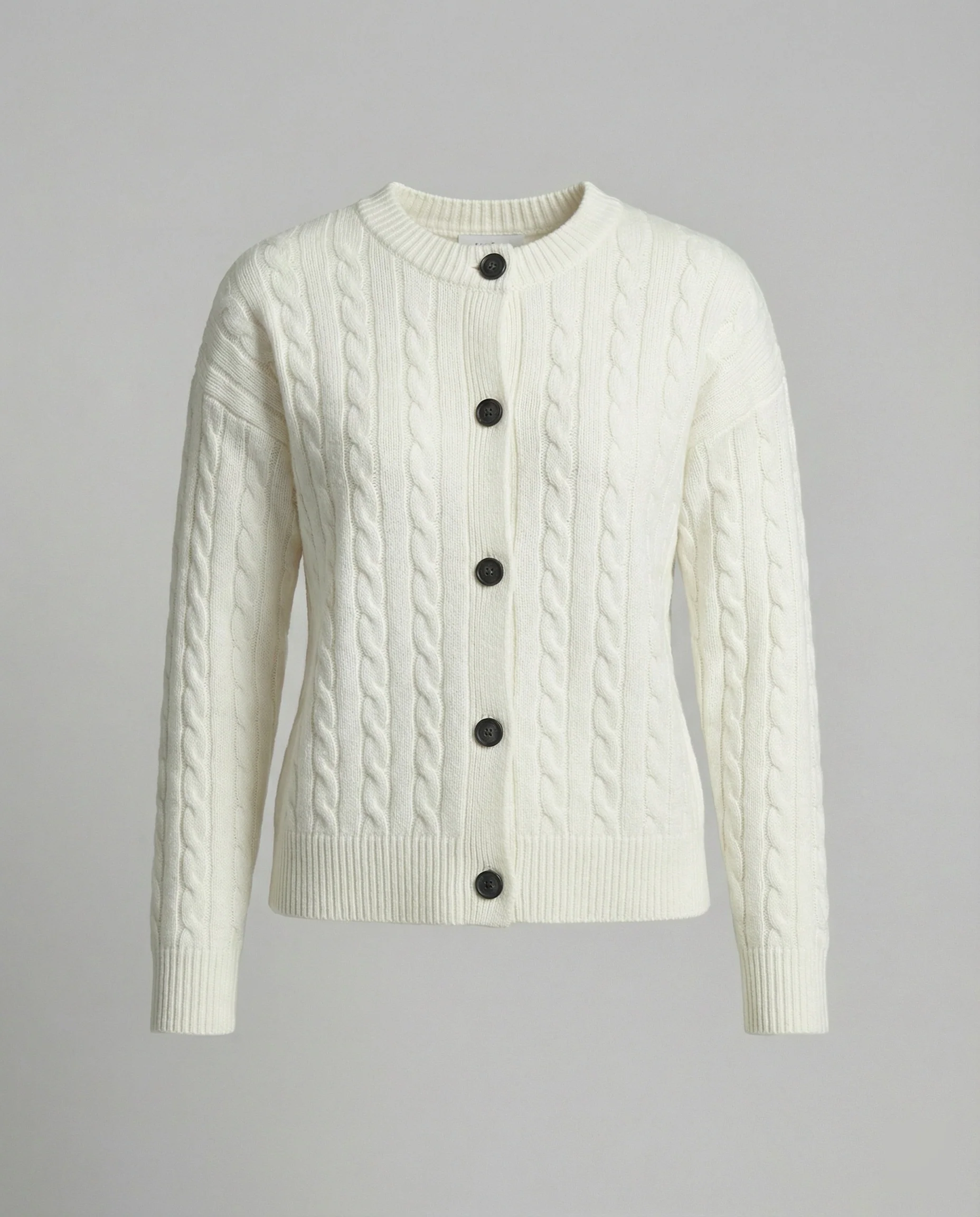 Damen hüftlanger Zopfstrick-Cardigan im kastigen Oversize-Schnitt mit Rundhalsausschnitt und Tonknopfleiste Heidi-Mode - Image 5