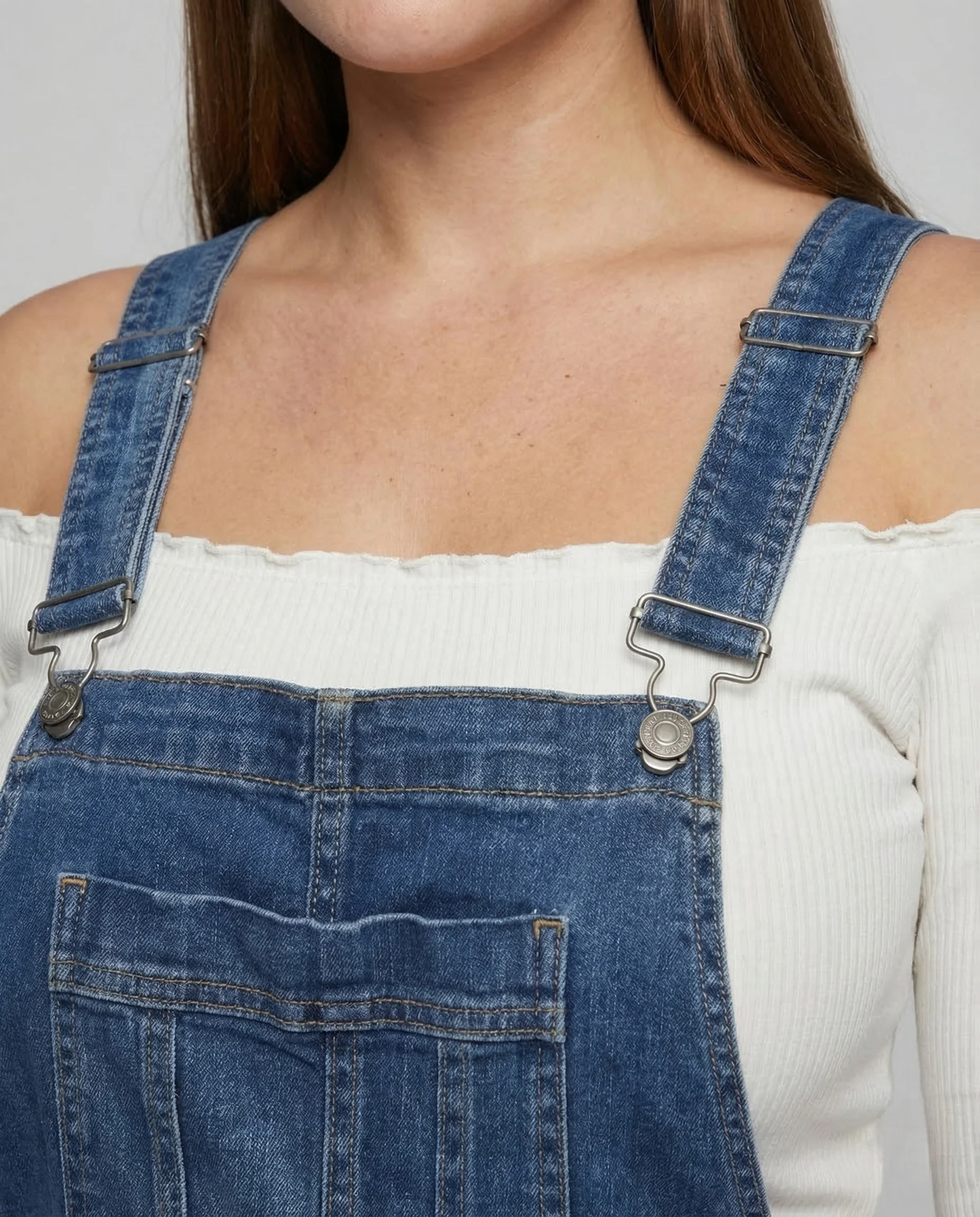 Damen Jeans Latzshorts Used - Image 2