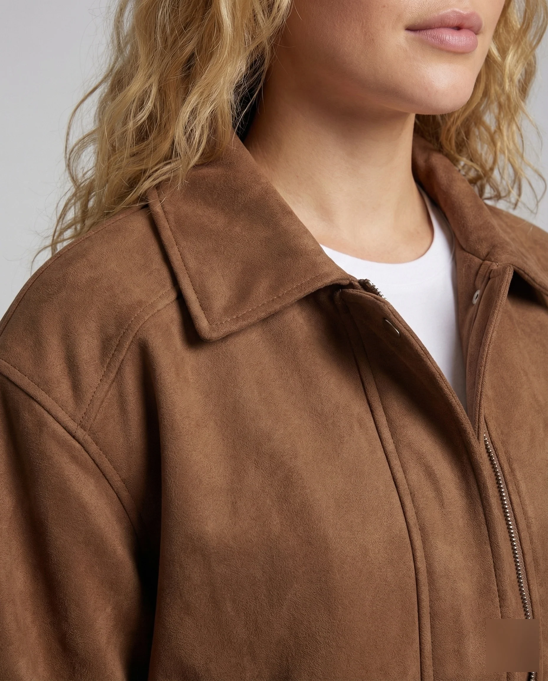 Damen Velours Flightjacke Revers - Image 3