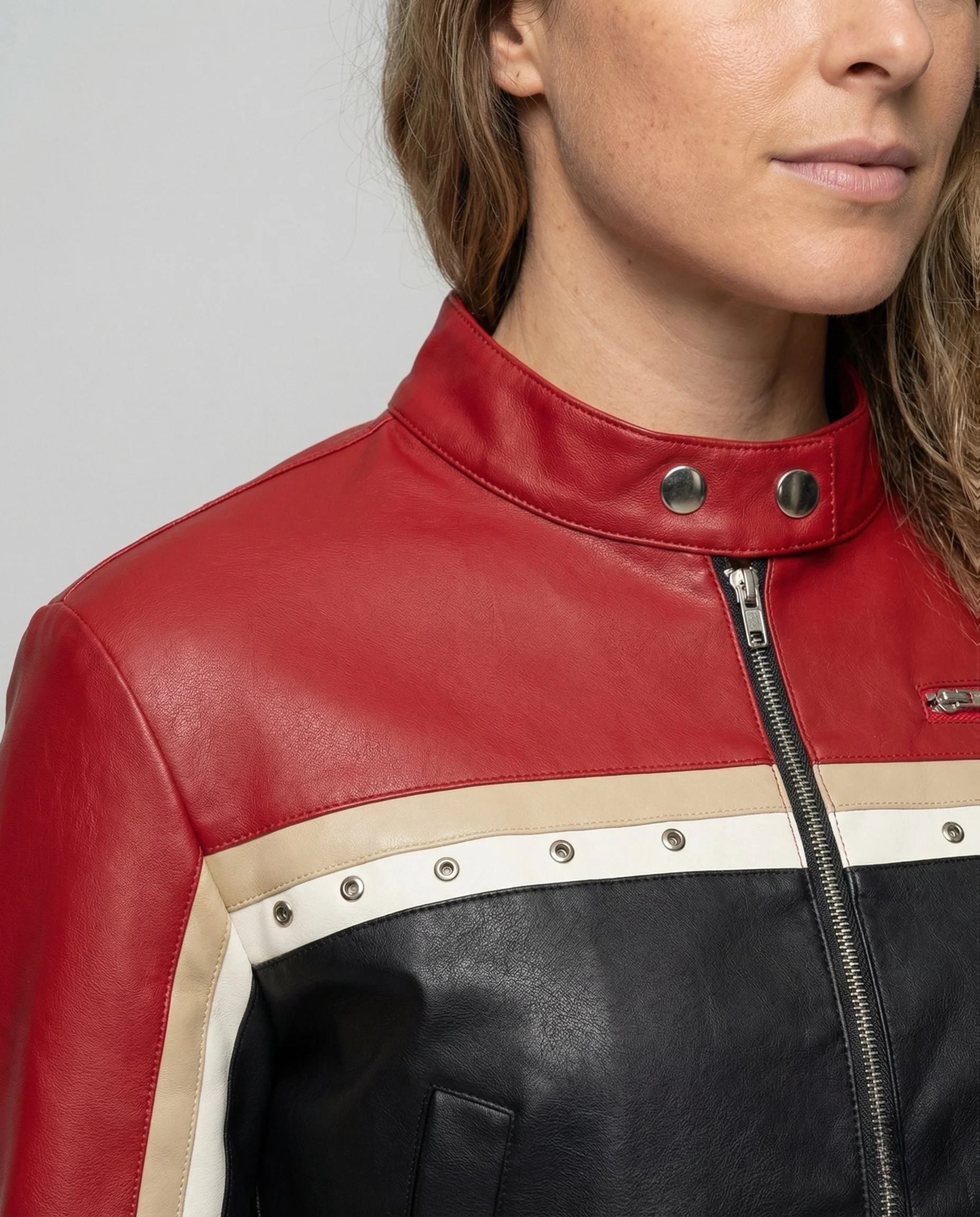 Damen PU Bikerjacke mit Nieten - Image 4