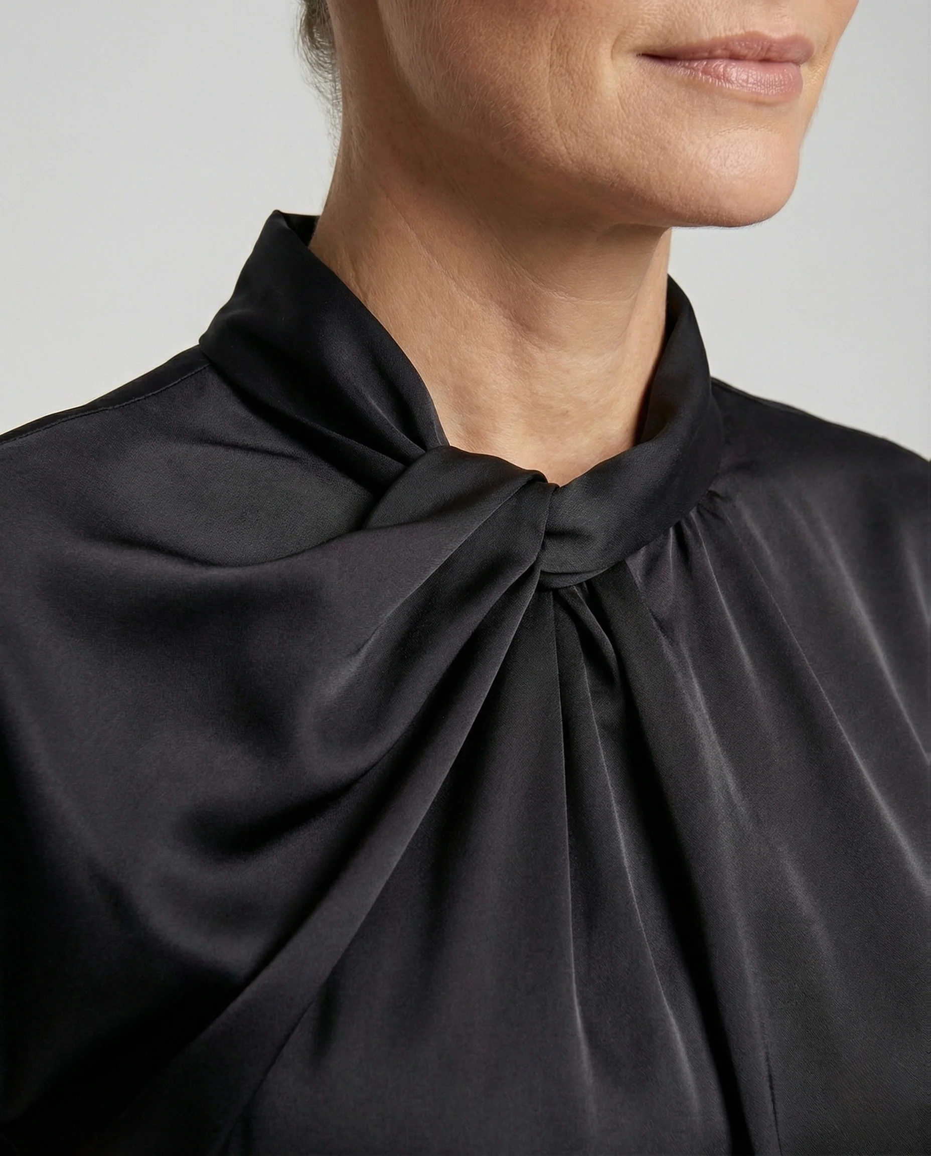 Kurzarm Schluppenbluse Satin Damen - Image 4