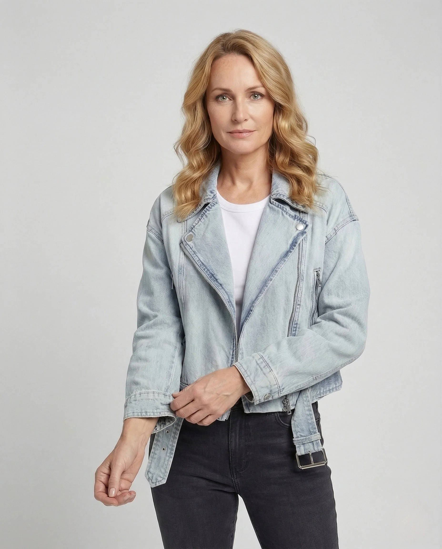 Damen Cropped Jeans Bikerjacke mit Gürtel & Reißverschluss - Image 2