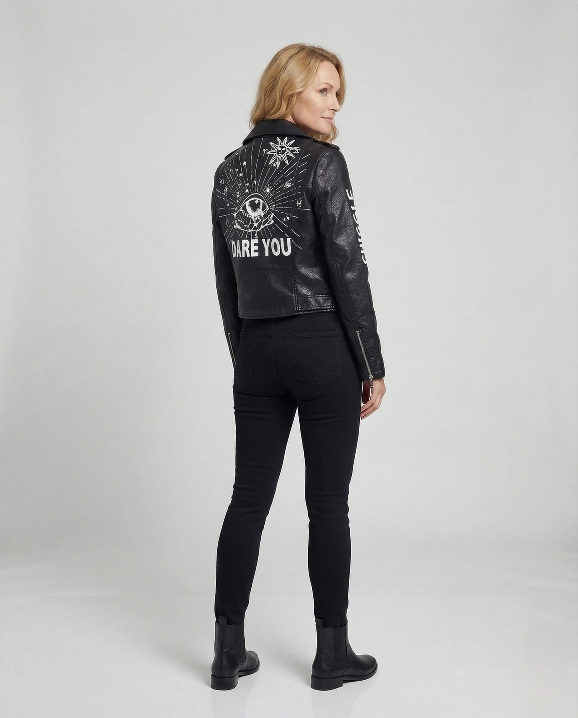 Damen Punk Bikerjacke aus Kunstleder mit Nieten - Image 4