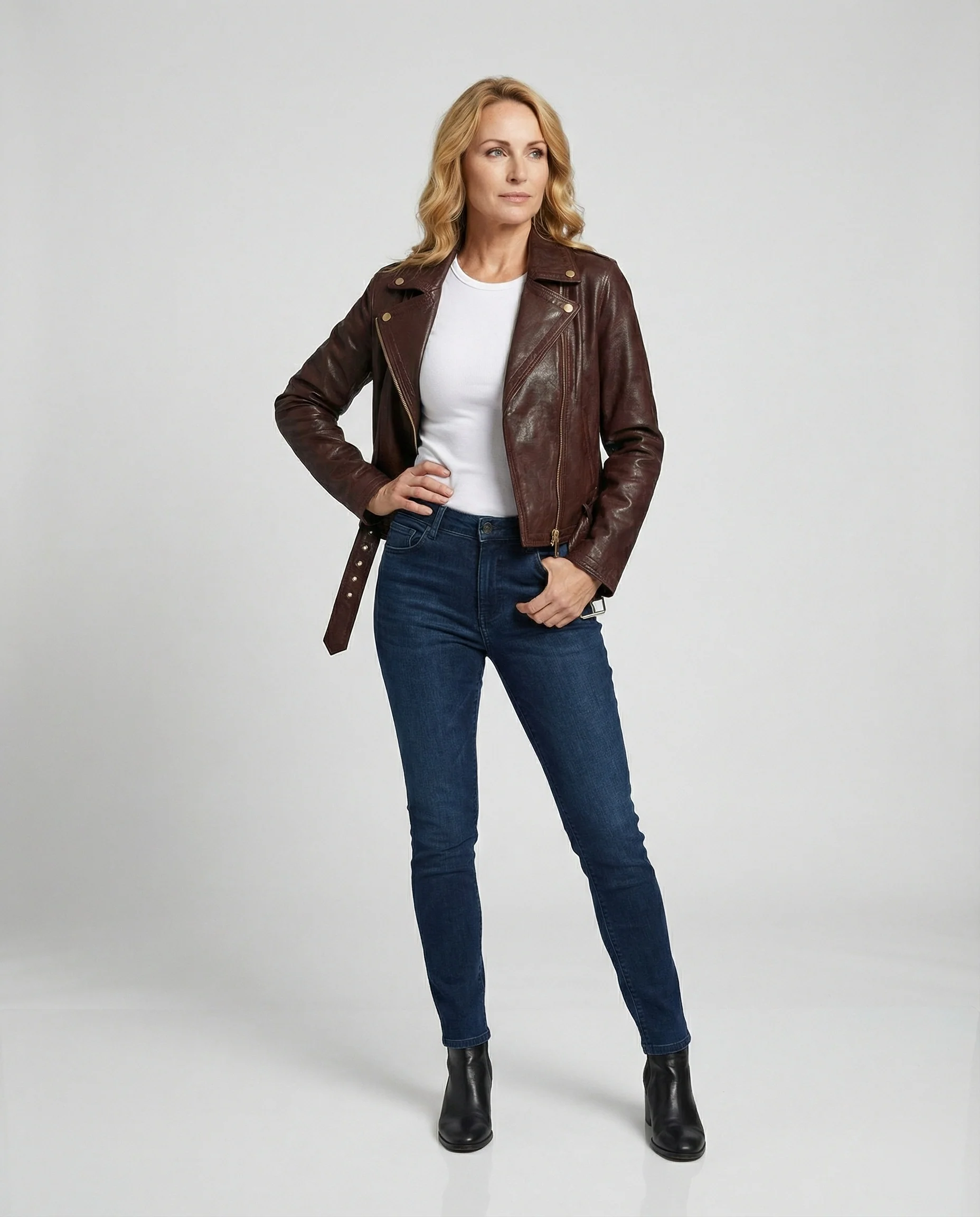 Damen Lederjacke Schwarz tailliert - Image 2