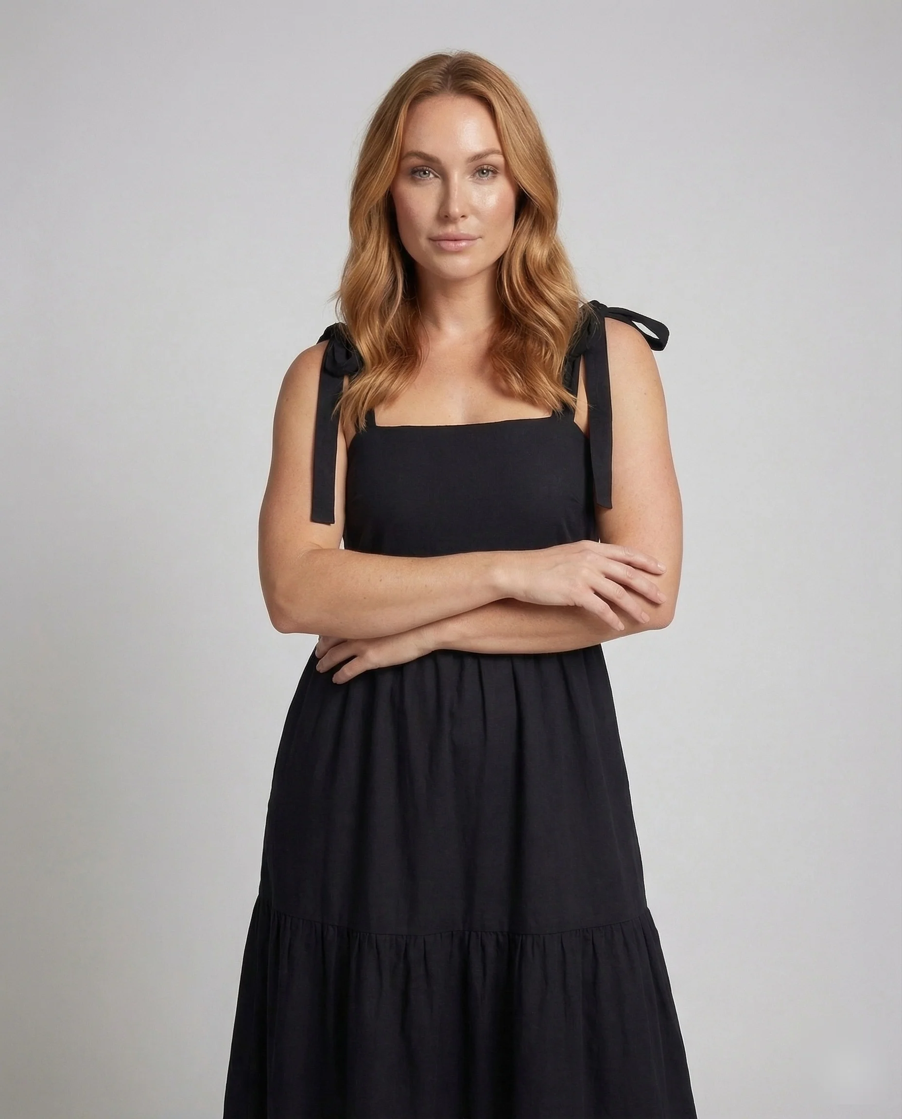 Damen Langes Smok Bustierkleid mit Stufenrock - Image 2