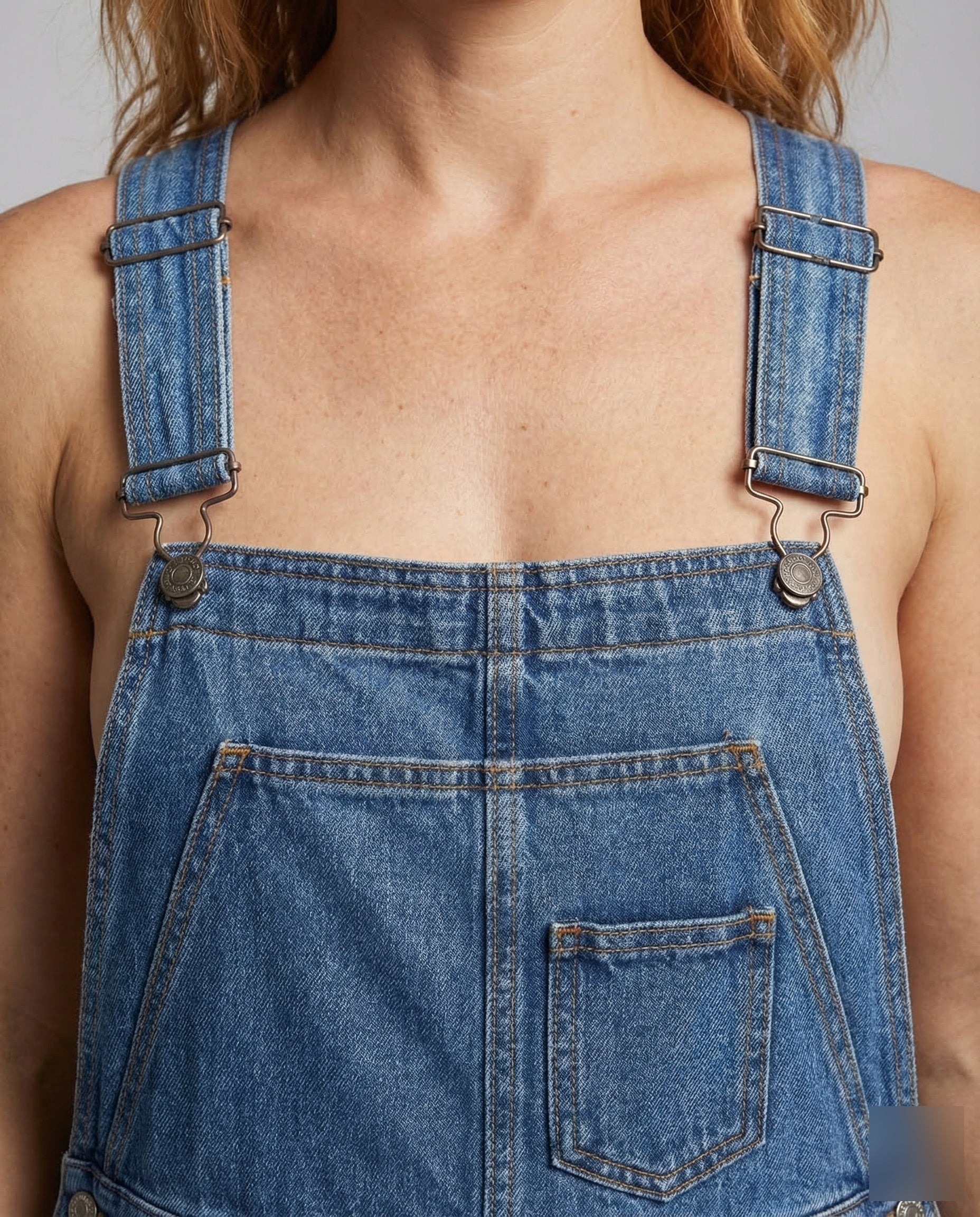 Freizeitkleidung Damen Jeans Latzhose - Image 2