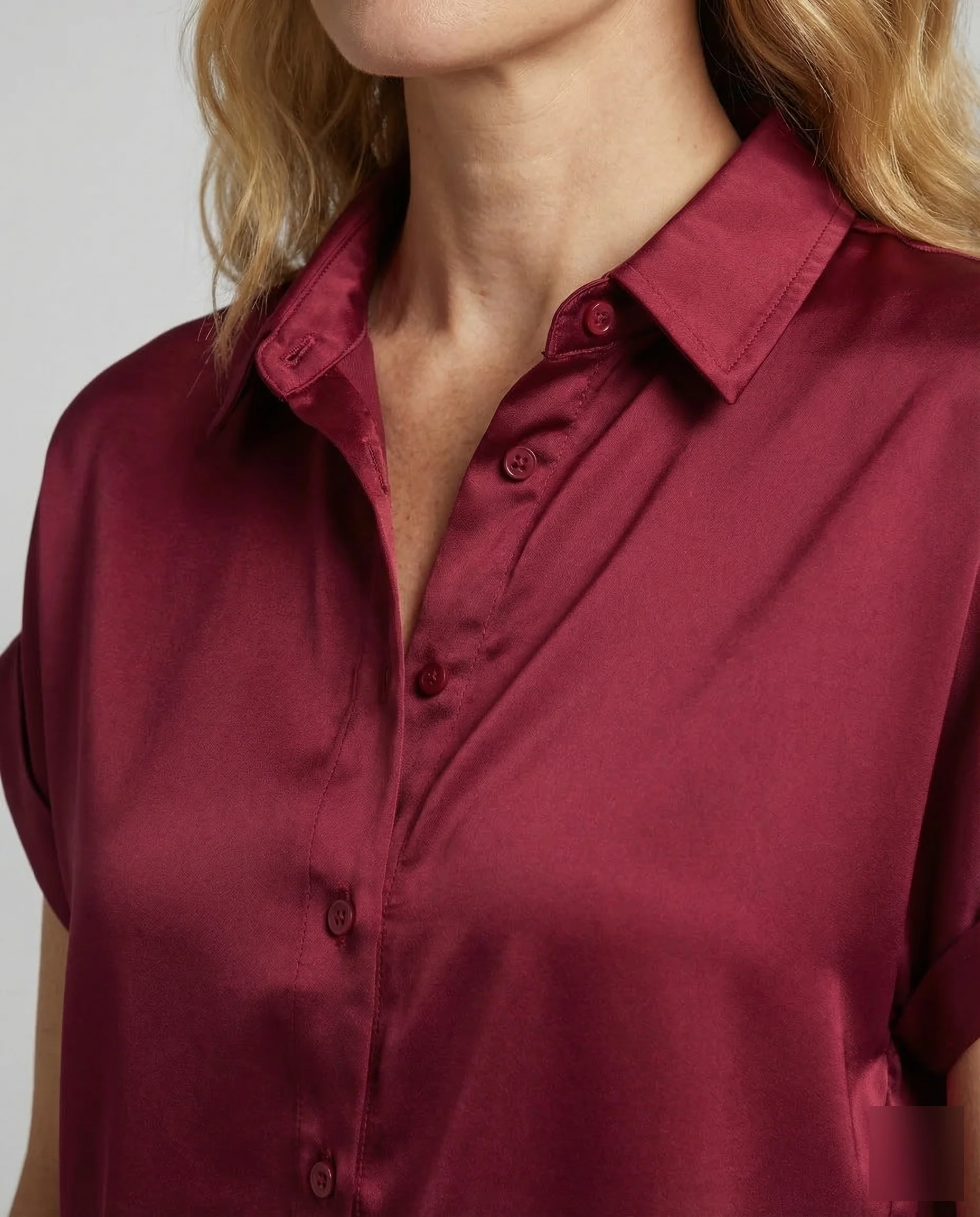 Damen Satinbluse Kurzarm - Image 3