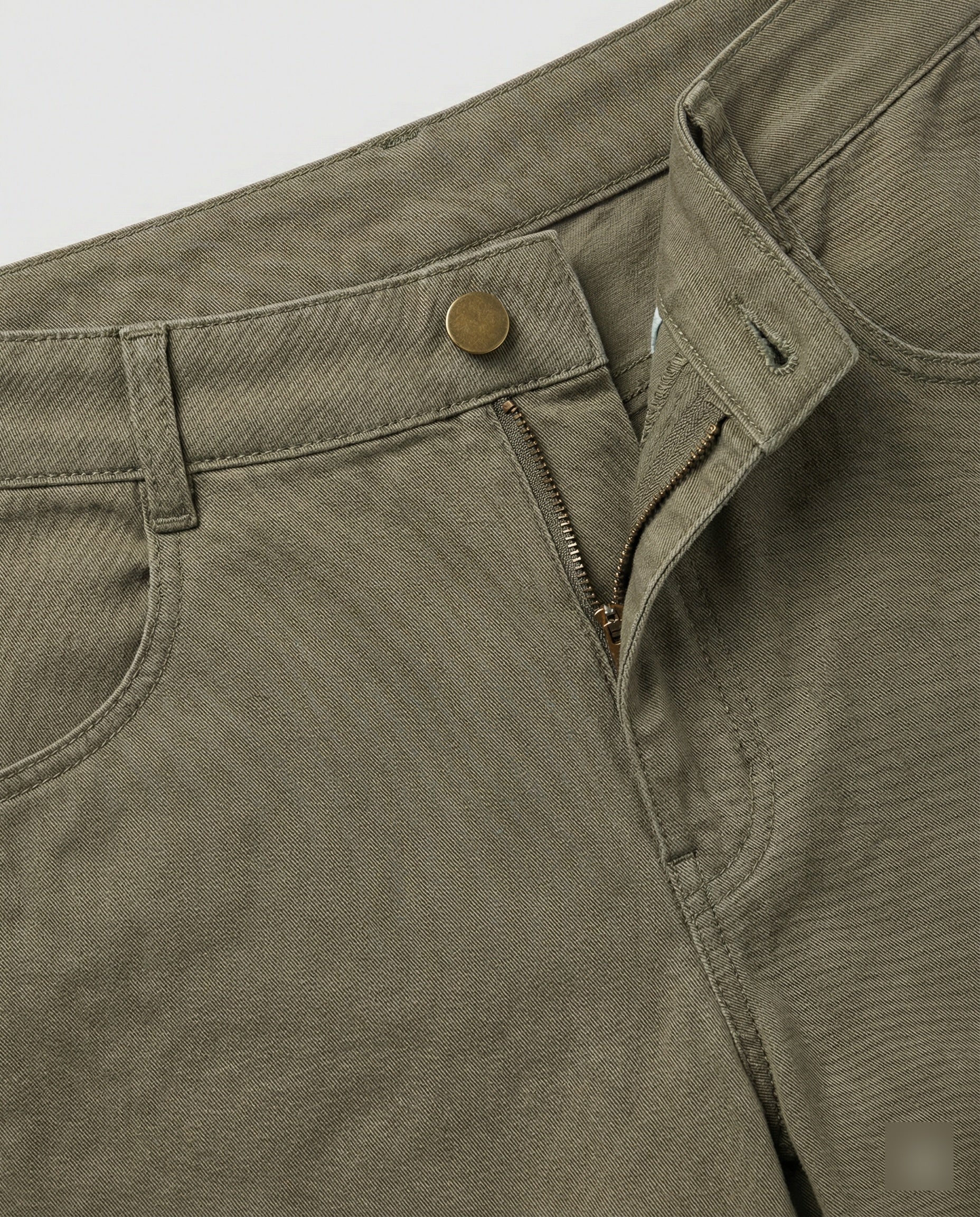 Legerweite Cargo-Palazzohose mit aufgesetzten Klappentaschen, Druckknopfdetails und mittelhohem Bund Heidi-Mode - Image 6