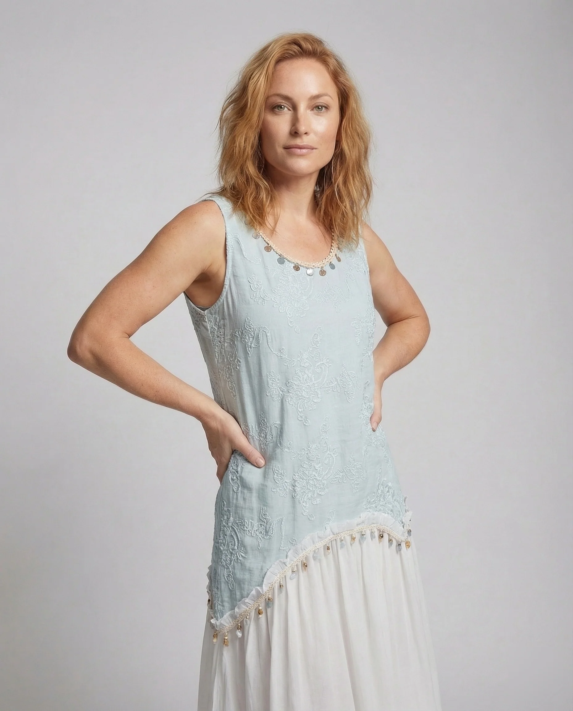 Damen Lagen Midikleid mit Häkeloberteil - Image 2