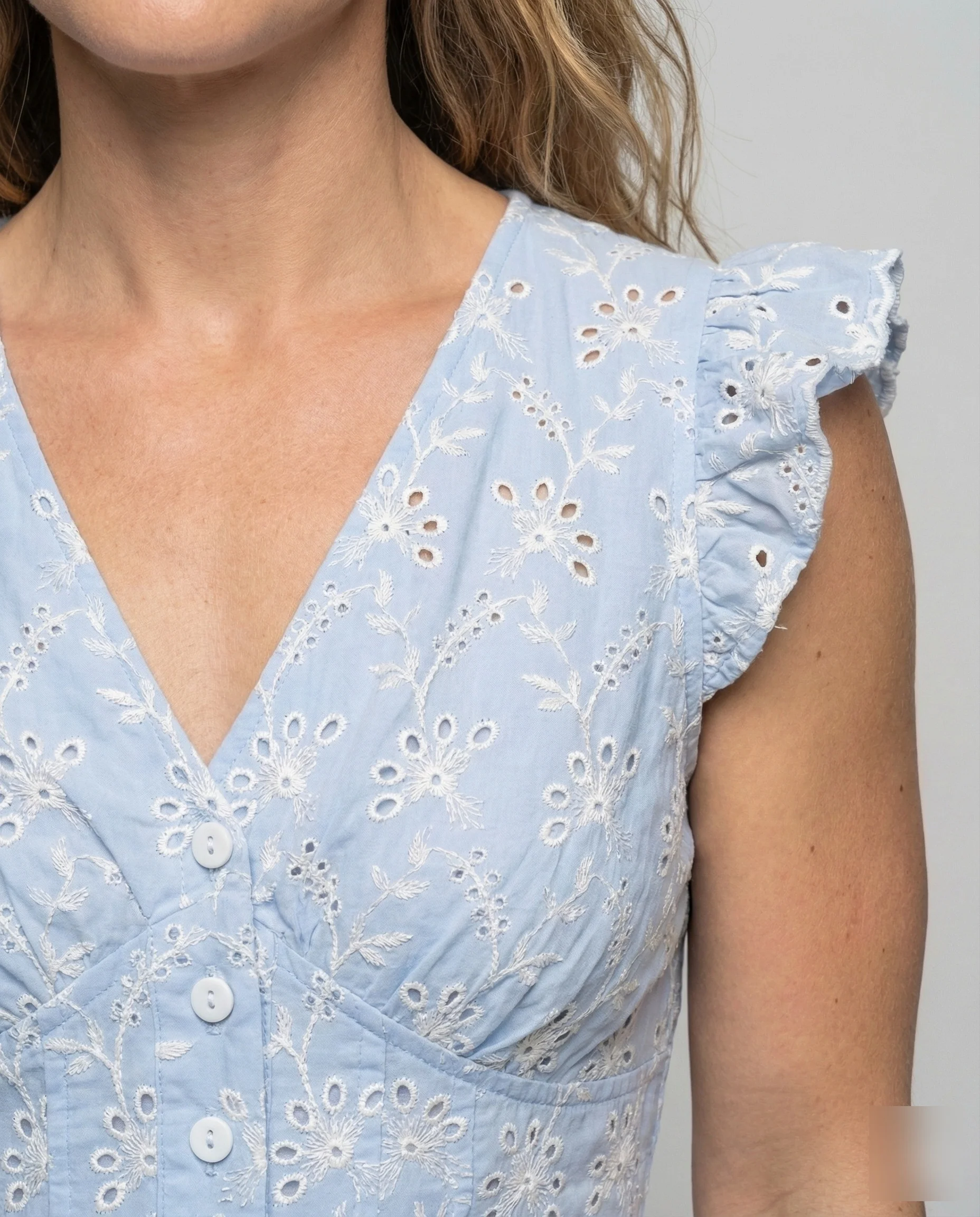Damen Lochstickerei Maxikleid mit Volantrock - Image 3
