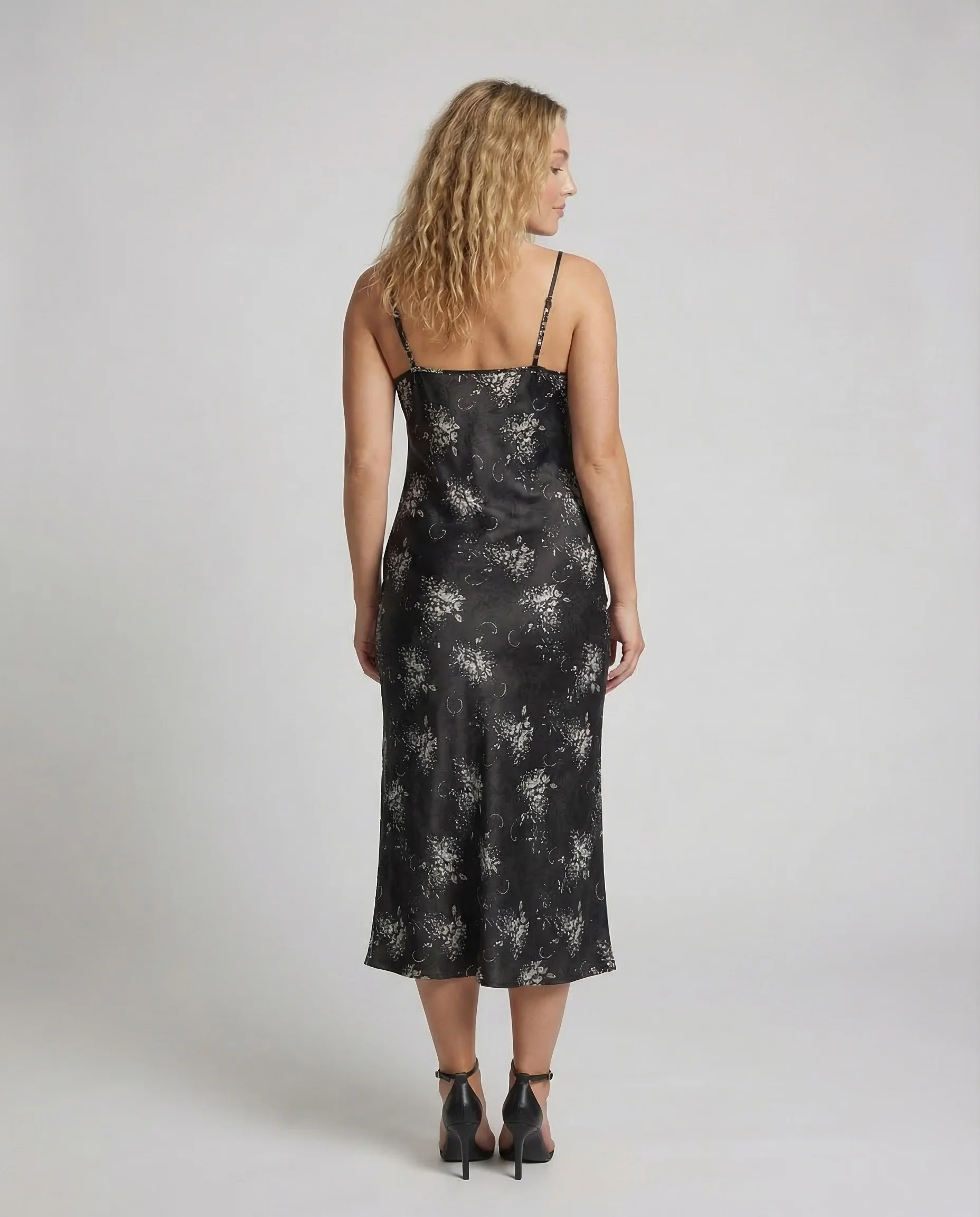 Damen Satin Slipkleid mit Blumenmuster - Image 4