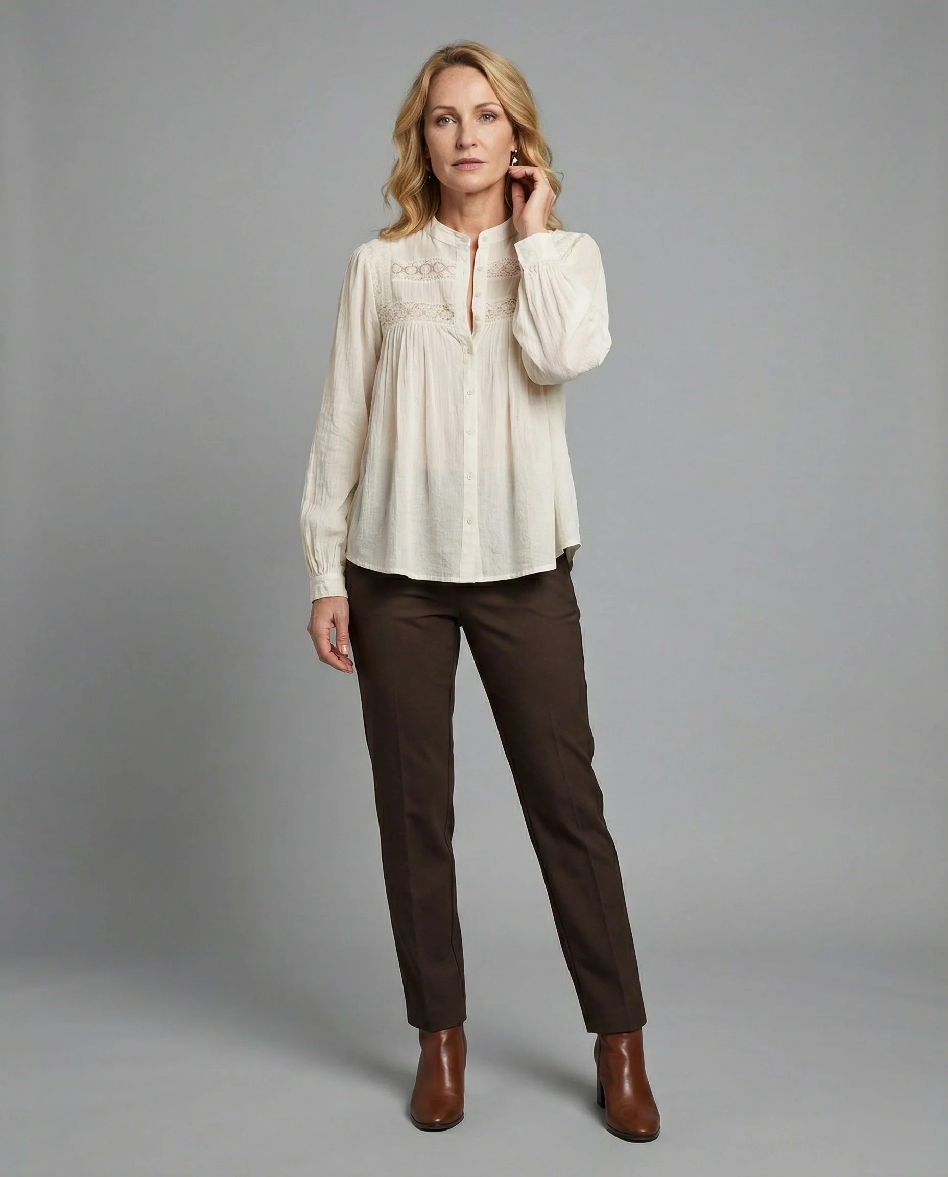 Baumwoll Bluse Damen mit Stickerei - Image 2