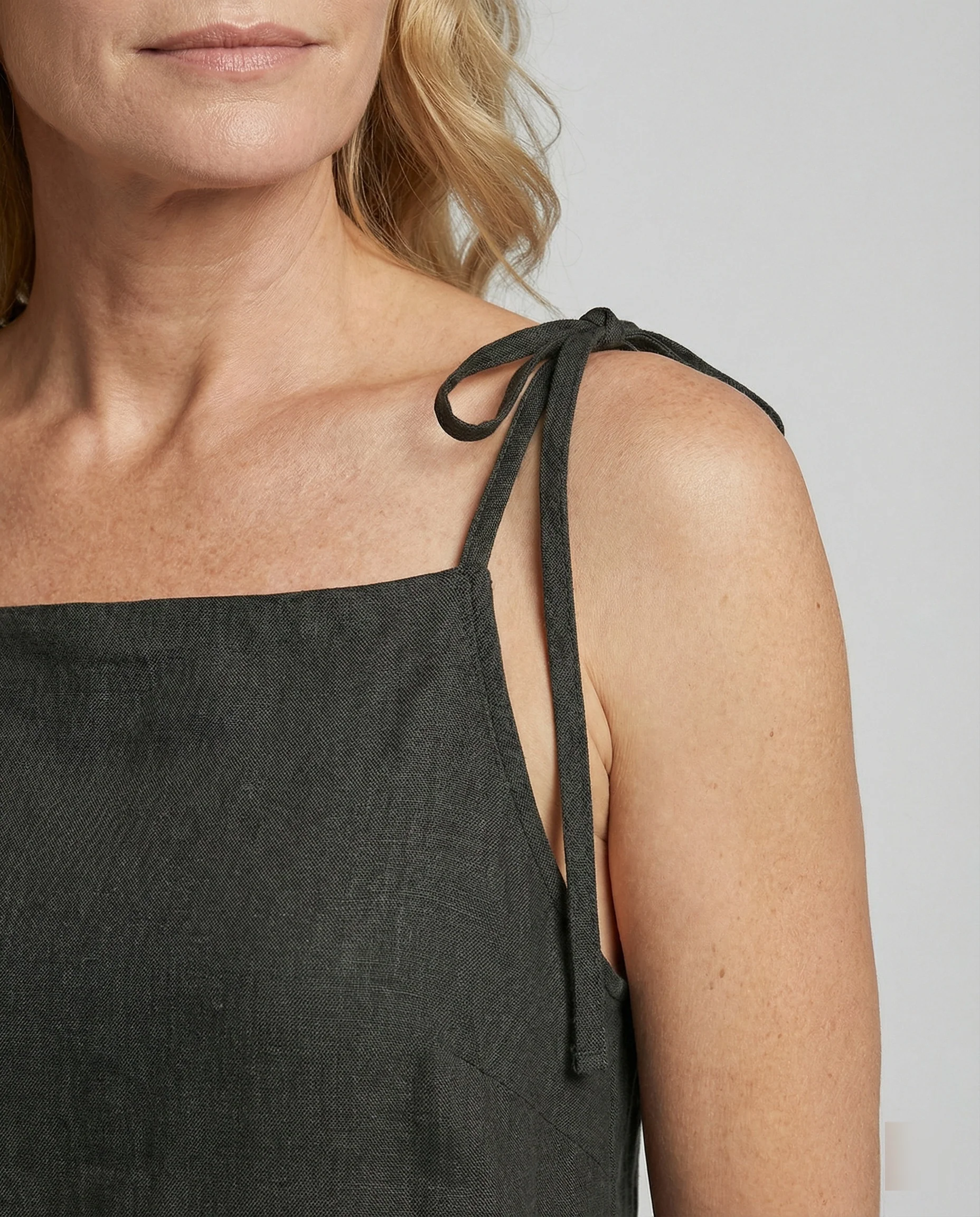 Damen Leinenkleid luftig mit Taschen - Image 3