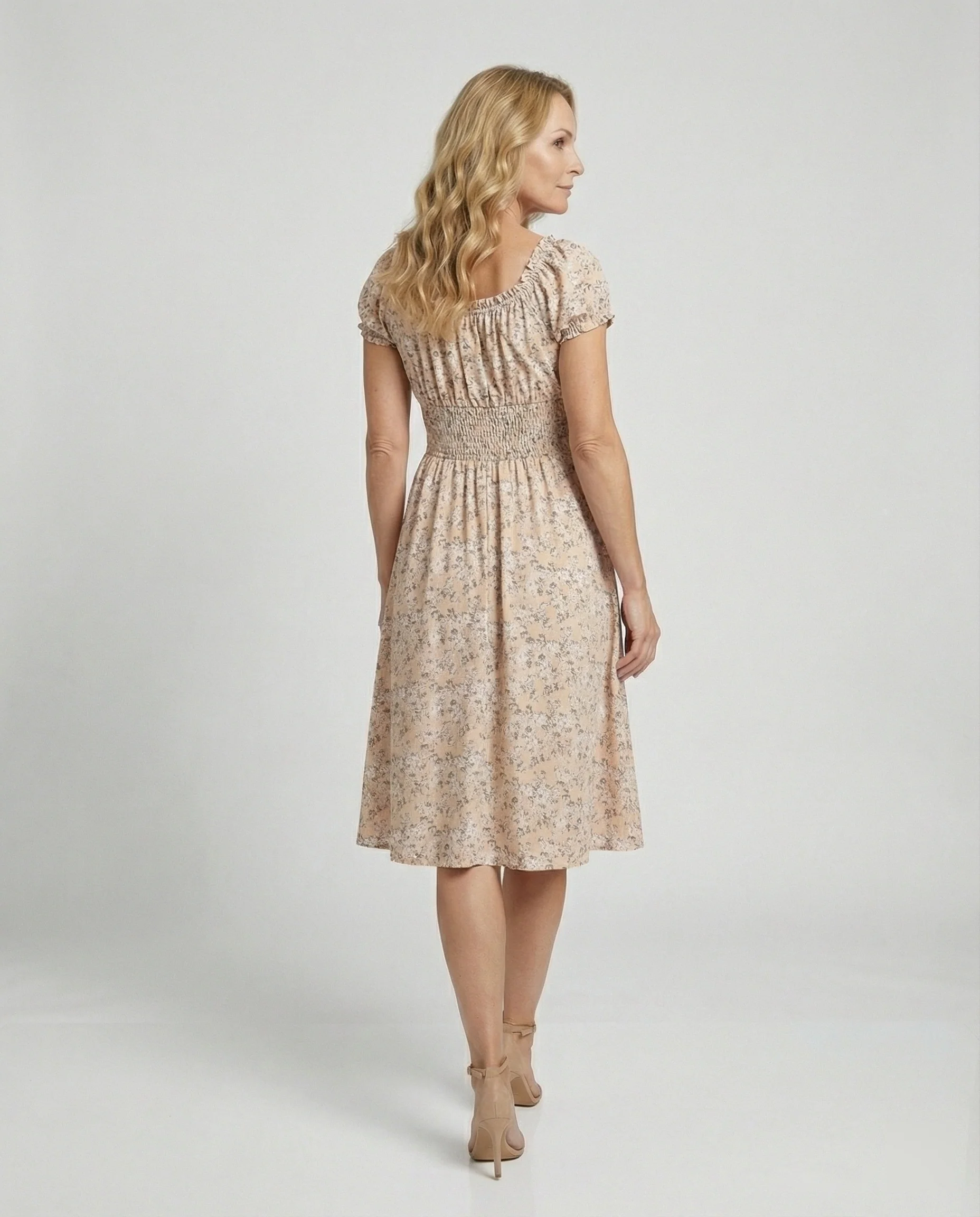 Damen Midikleid gesmokt mit Puffärmeln - Image 3